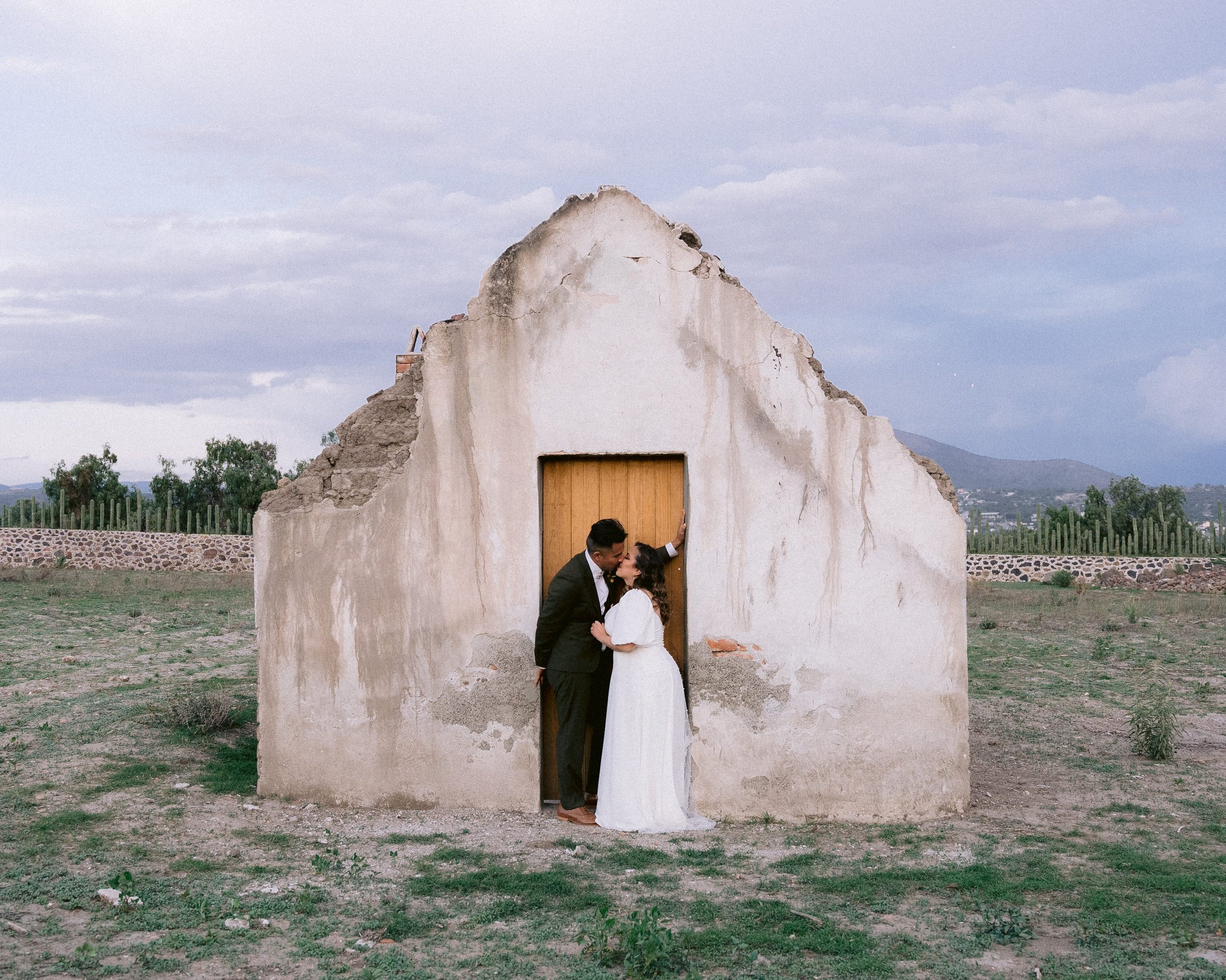 Wedding Day in Pachuca Hidalgo by Luis Muri Wedding Destination Photographer 00100.JPG
