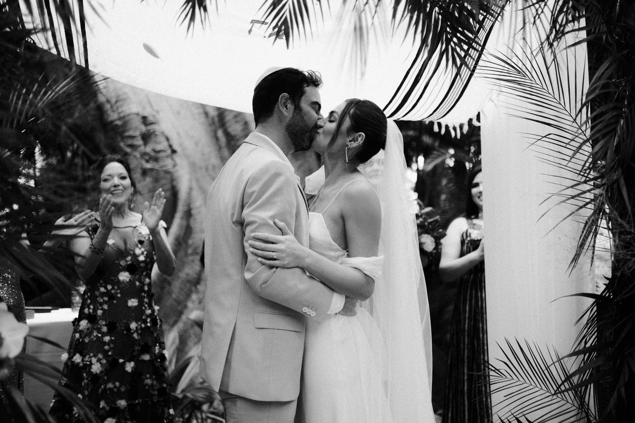 Tania & Dorian Wedding Day in Sayulita by Luis Muri Destination Photographer 0731.jpg