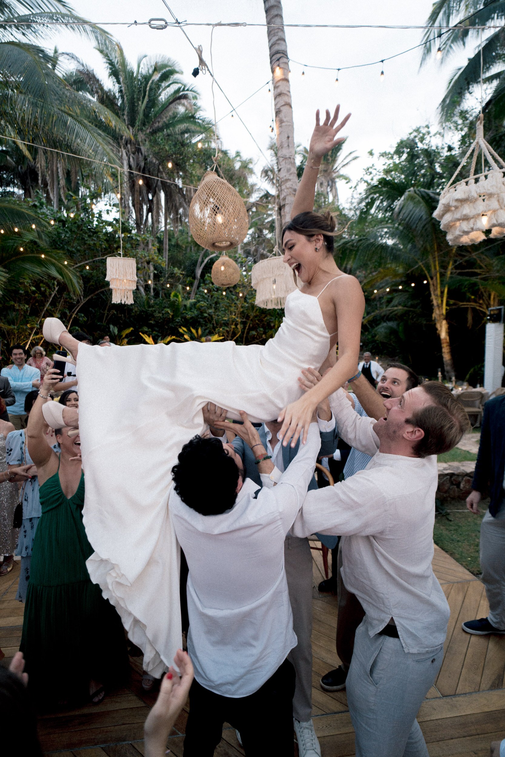 Tania & Dorian Wedding Day in Sayulita by Luis Muri Destination Photographer 1139.jpg