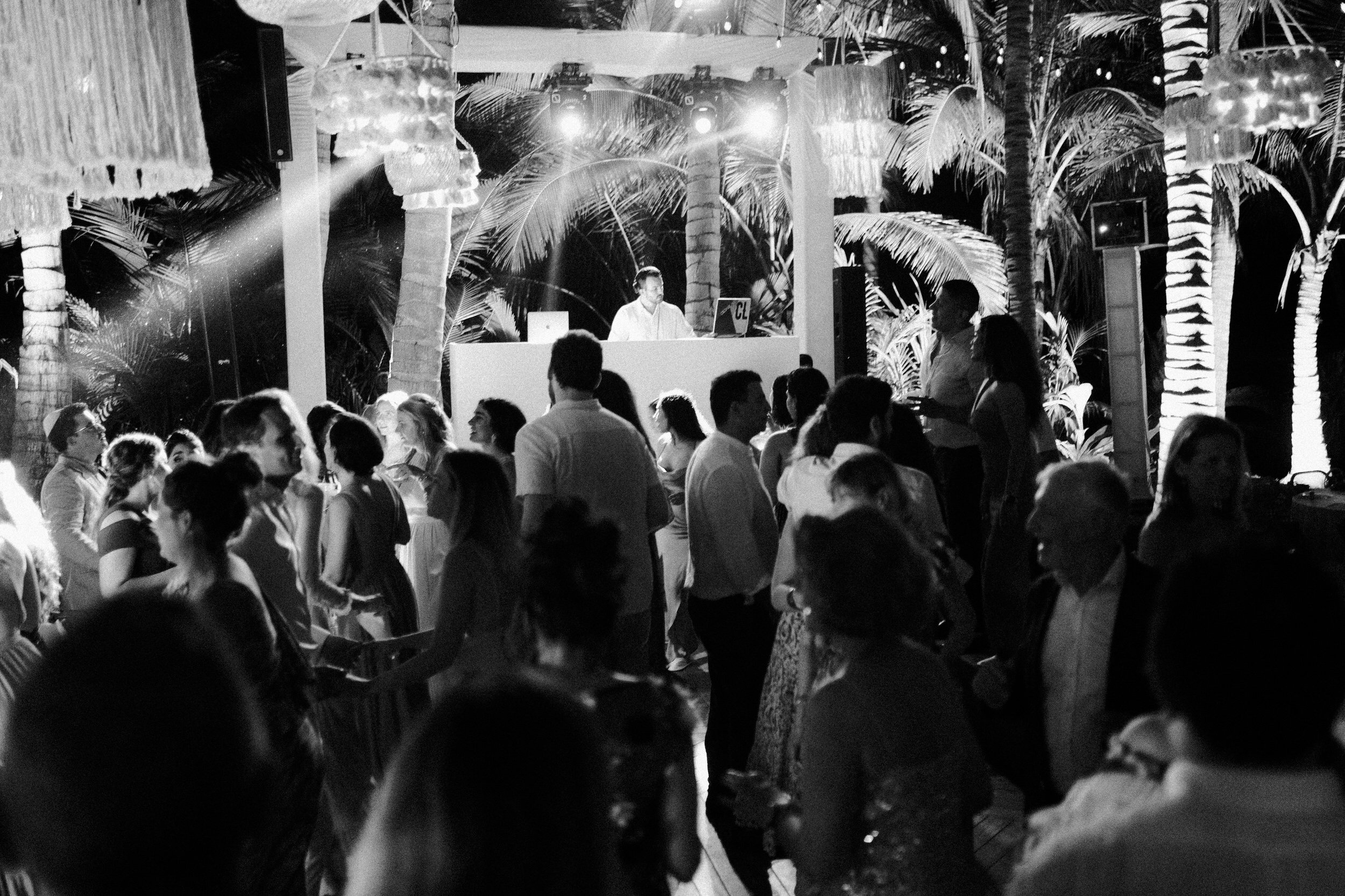 Tania & Dorian Wedding Day in Sayulita by Luis Muri Destination Photographer 2071.jpg