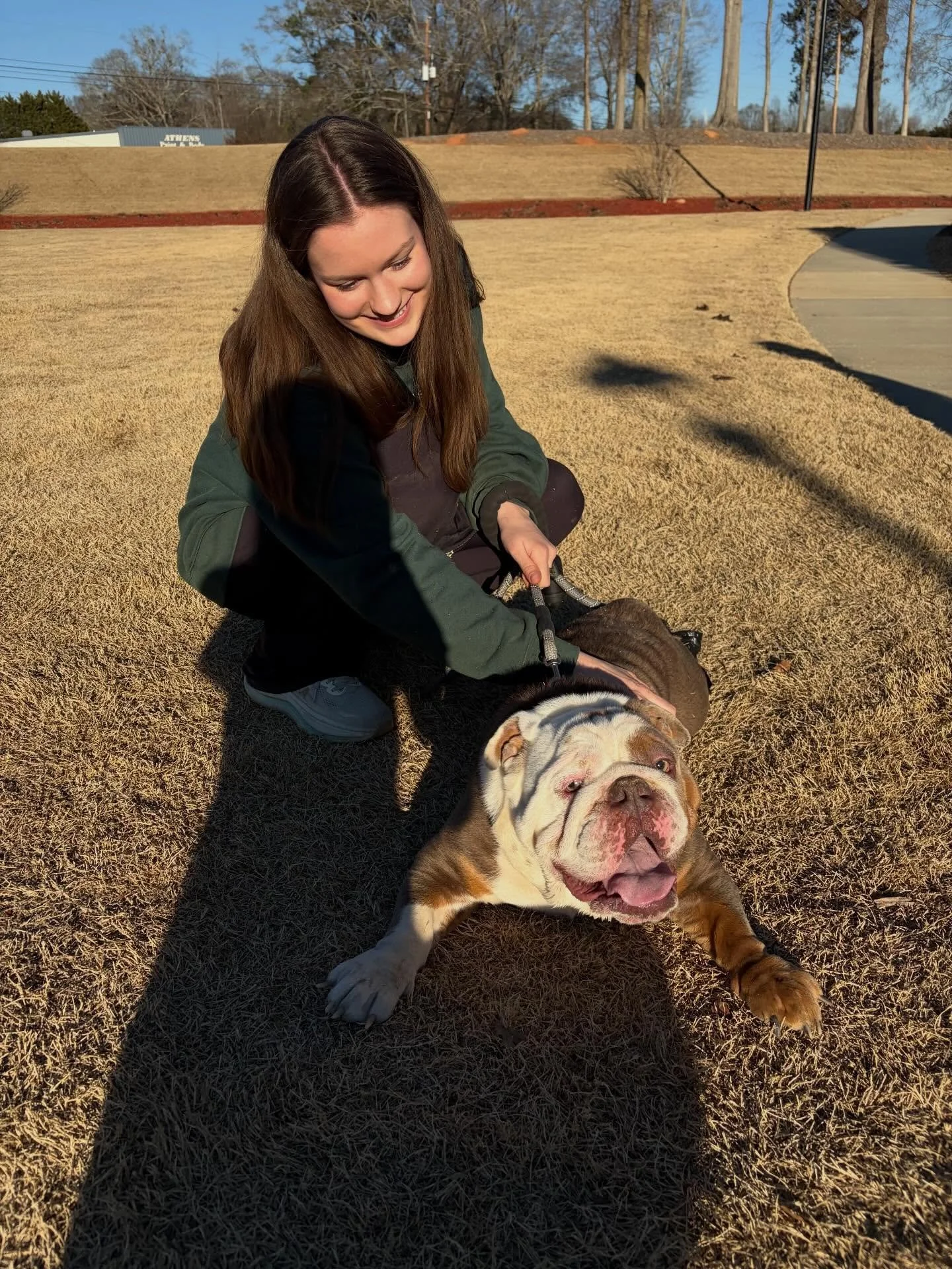 We had so much fun at our foster/adoption event with @liveatlasathens . We were able to get one of the French Bulldogs, Blu, into a foster-to-adopt home💖
We are so thankful for apartment communities that allow pets and help us promote adopting from 