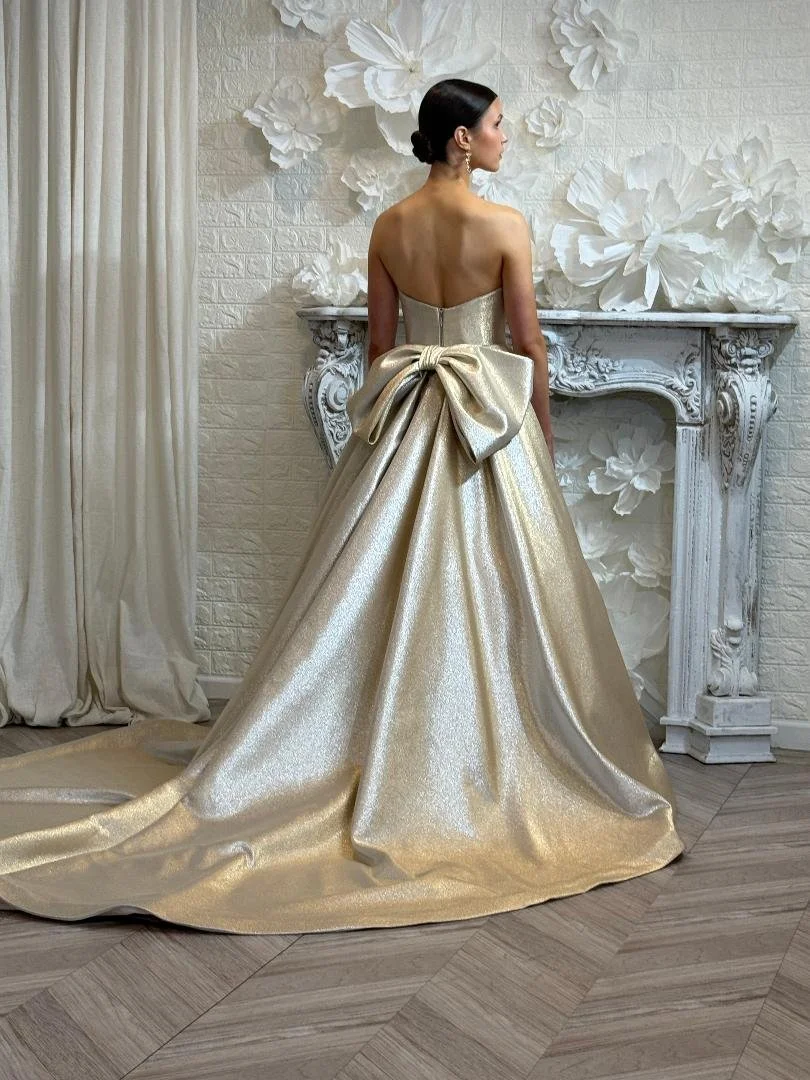 ashley-and-alexandrias-jude-jowilson-Bridal-collection-nyc-2bb.jpg