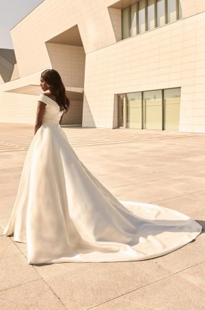 Paloma Blanca mi<img style=