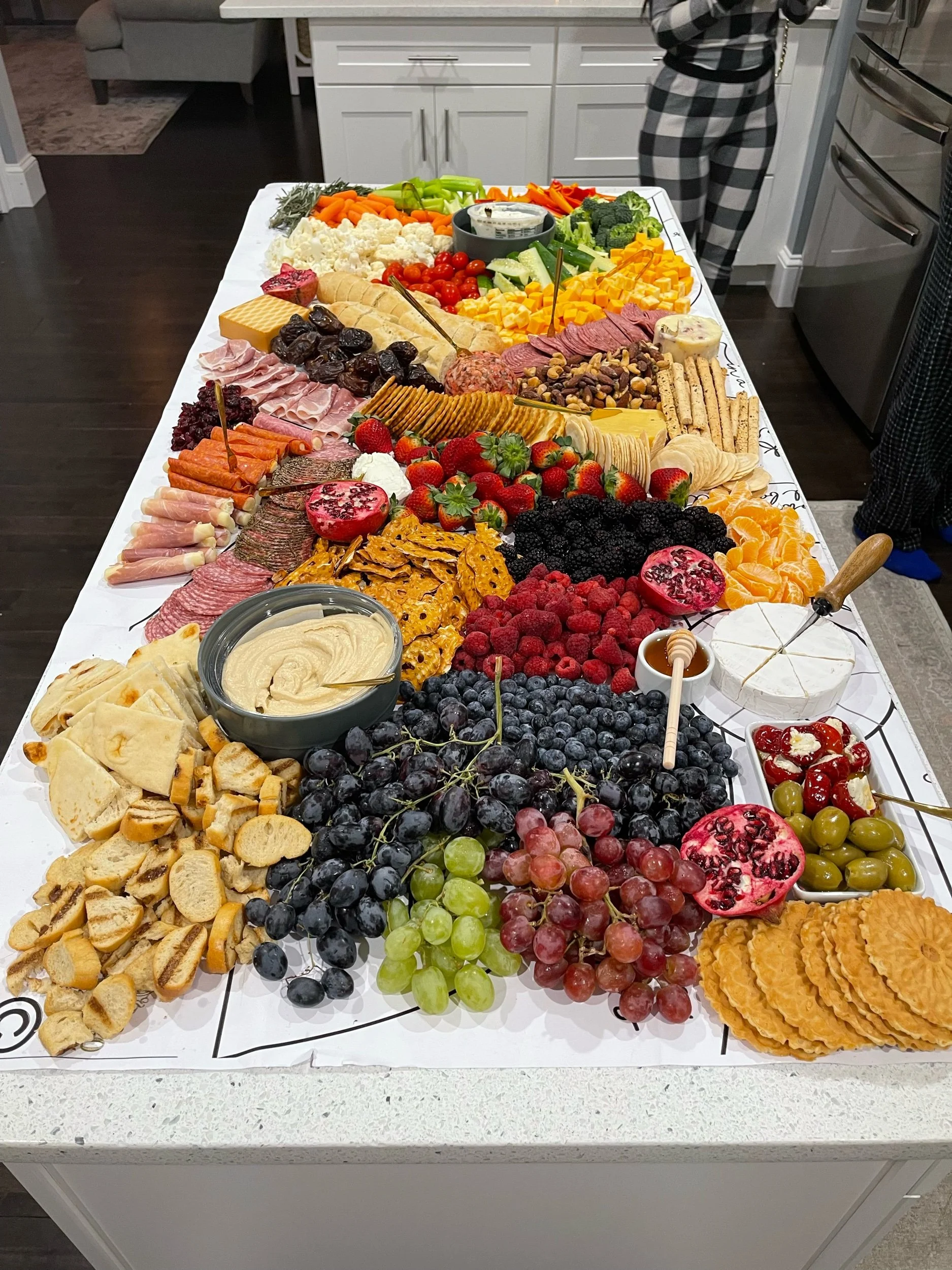 Holiday Hosting Island Appetizer Template + Winter Sangria Recipe