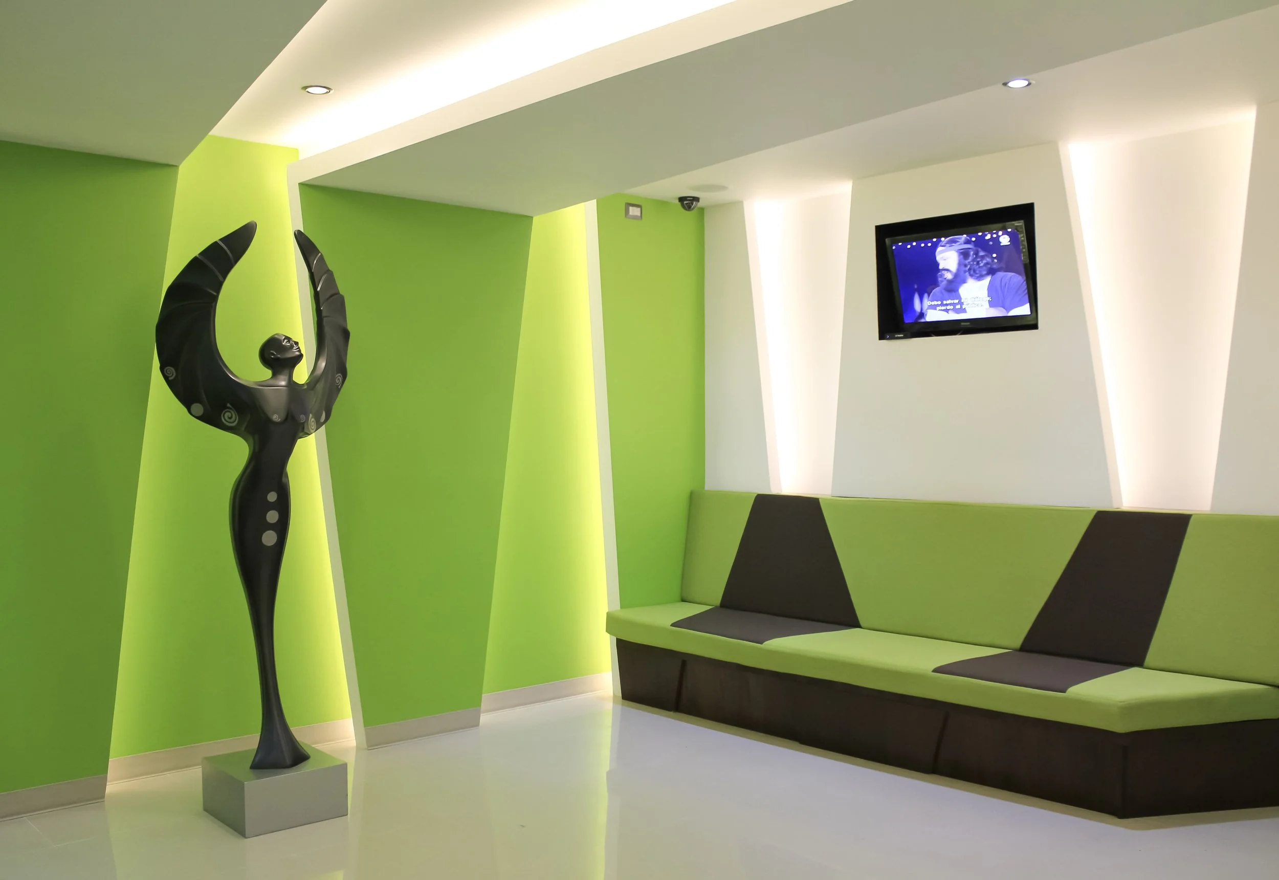 Ginard Studio Miami Interior Architect - connecting ceilings, walls and furniture as the same element.