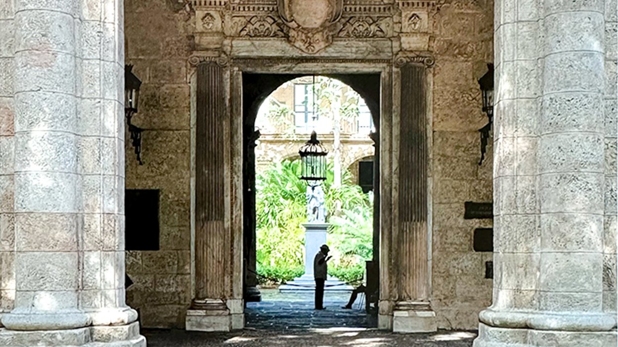 Courtyards of Cuba: A Journey into the Soul of Cuban Architecture