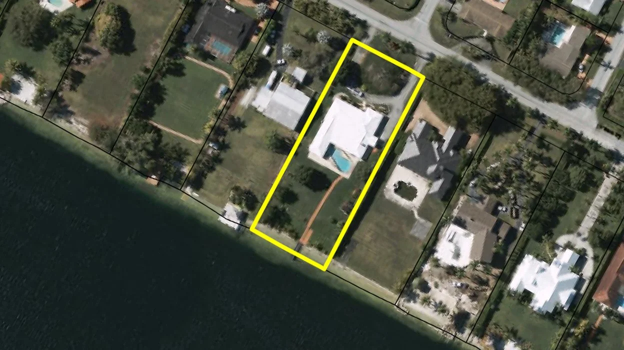 We are thrilled to announce that Ginard Studio is working on an exciting new high-end waterfront residential project located in Miami, Florida.