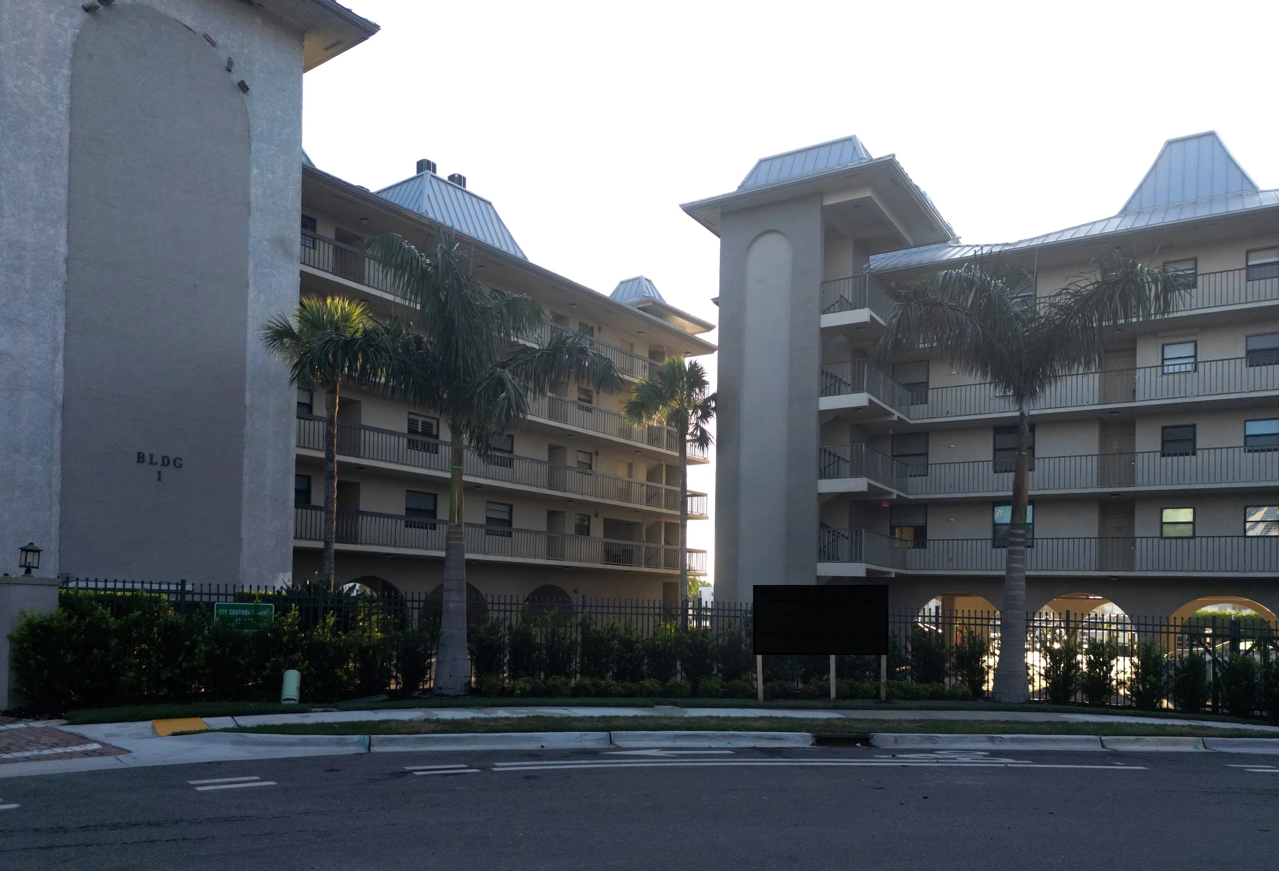 Barefoot Pelican Naples - Curren Situation