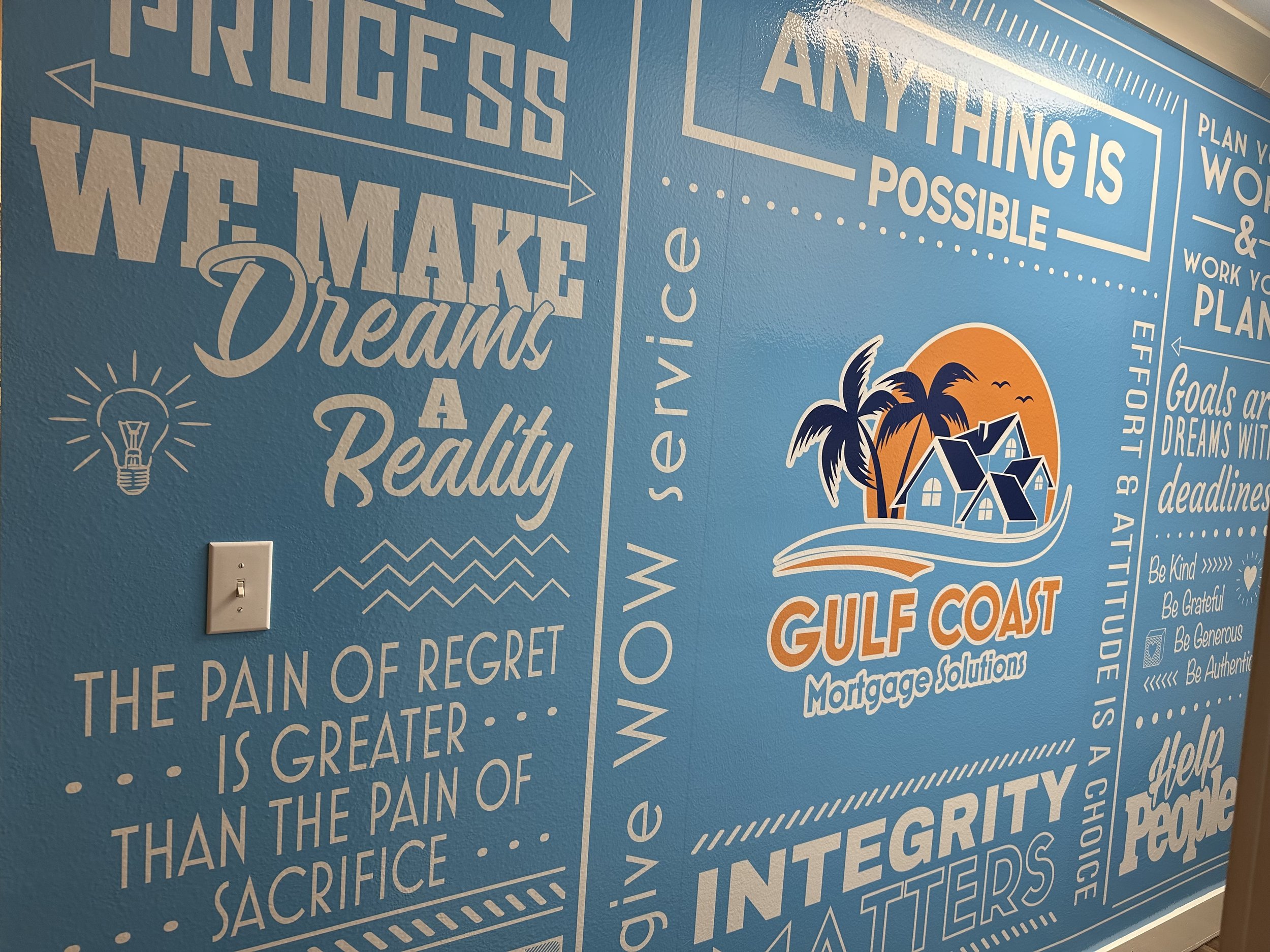 Wall vinyl installation Mobile Alabama