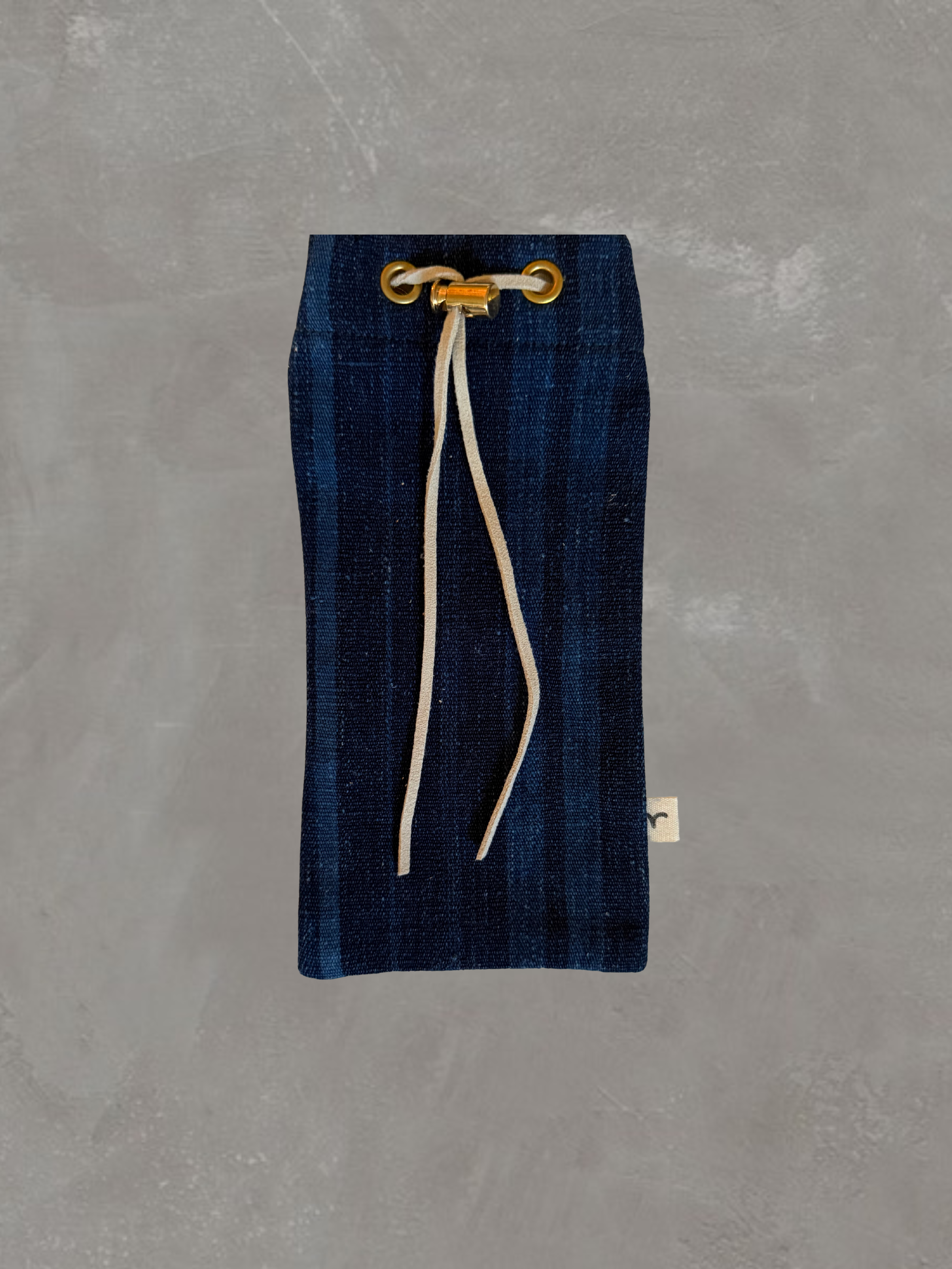SCIENTIFICALLY PROVEN EMF : RF Shielding + Blocking Phone Pouch W. African .png
