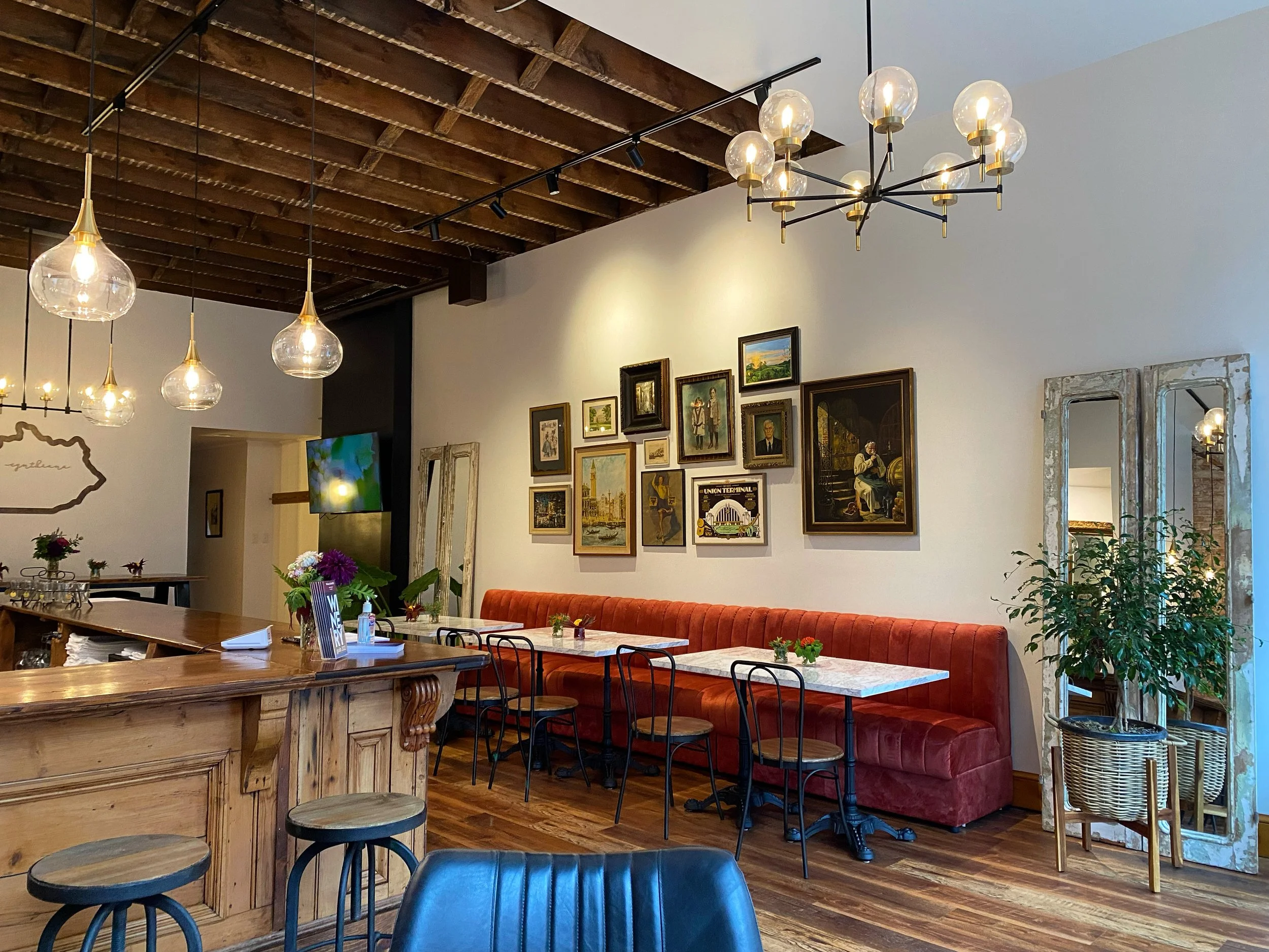 Pike Street Wine House