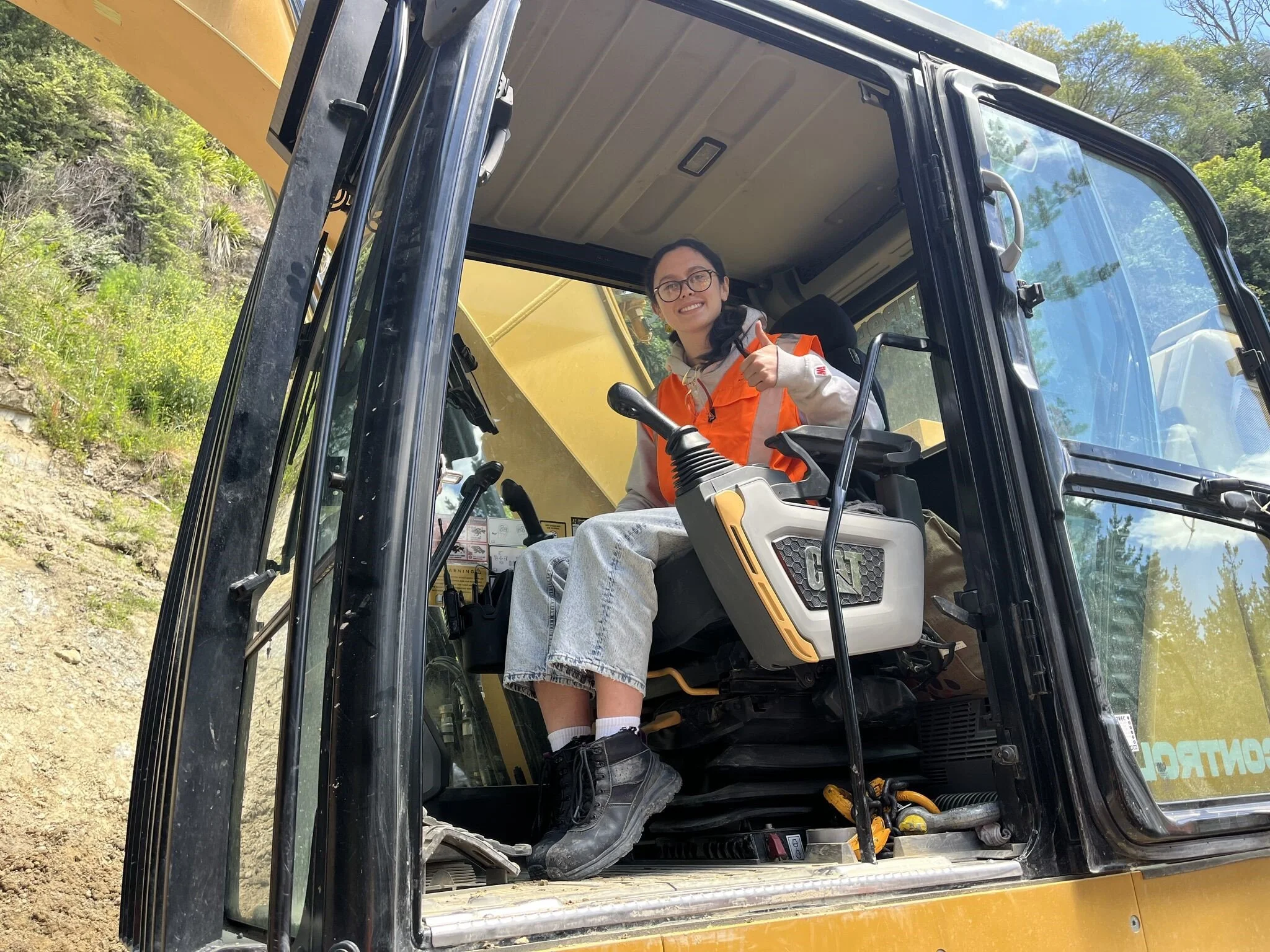 Rakairoa in digger.jpeg