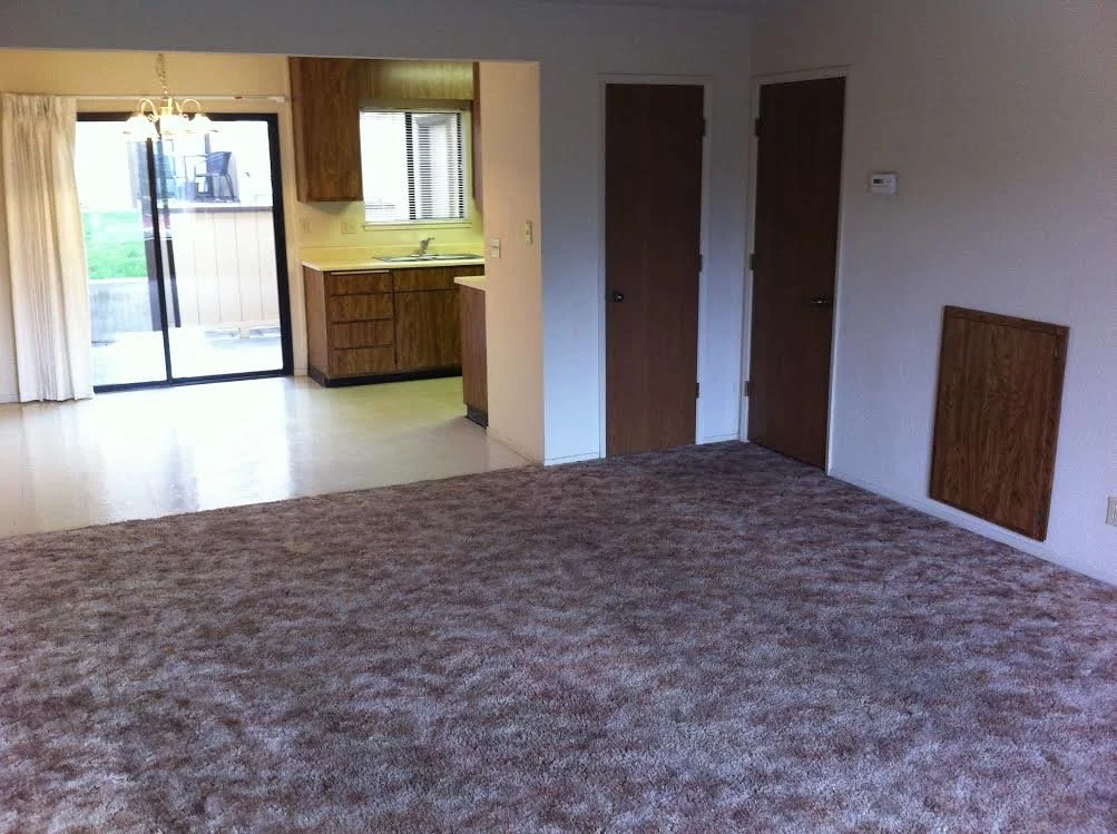 2-Bedroom townhome - view of kitchen from living room