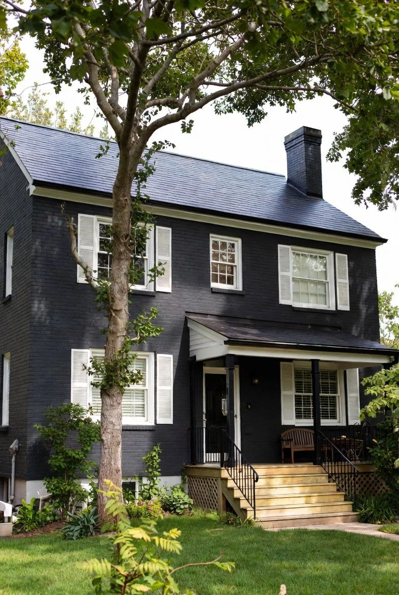 Distinctions Between Latex Paint and Masonry Paint in Brick Applications