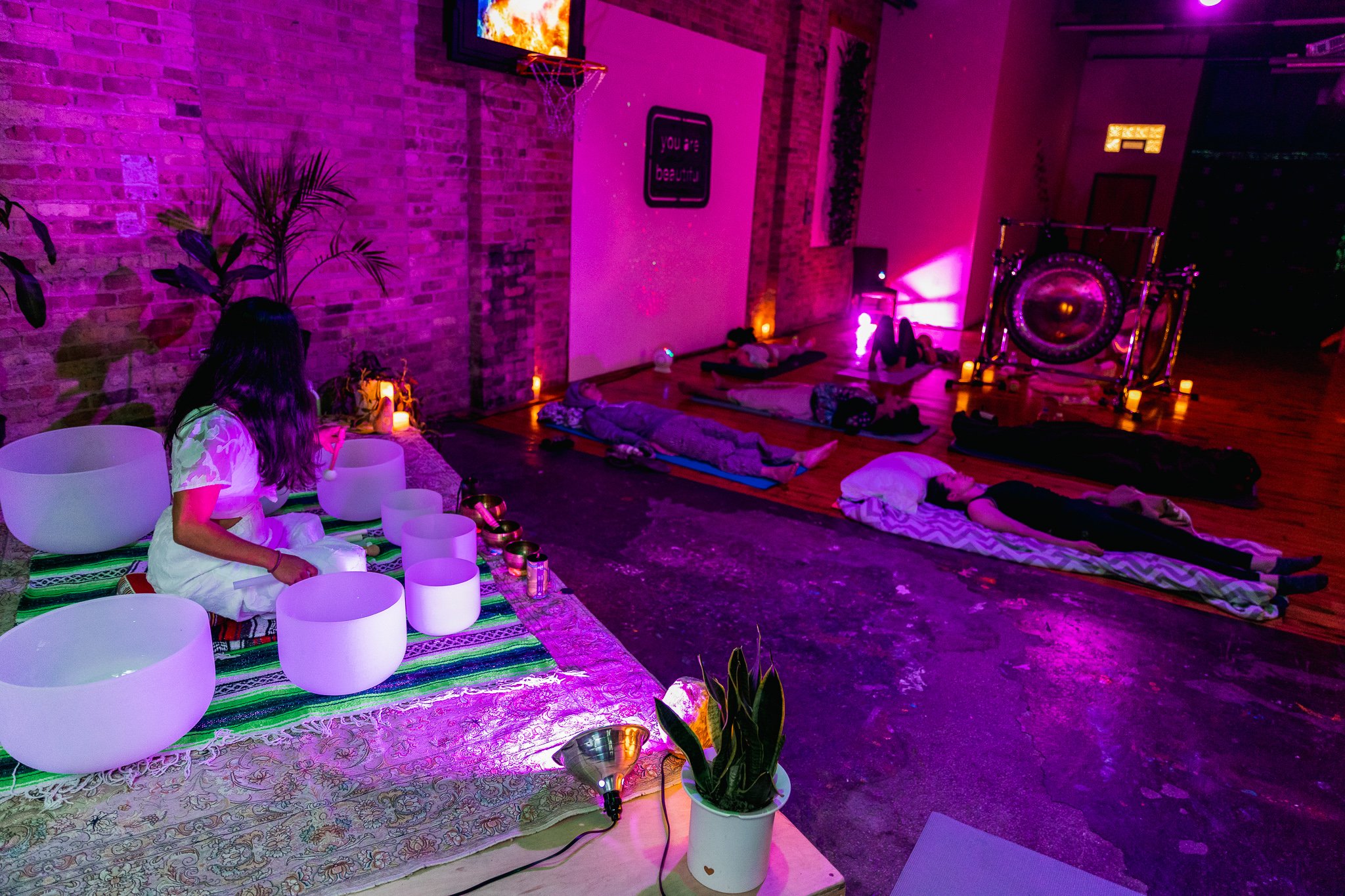 Sound Meditation with Crystal Singing Bowls and Gong