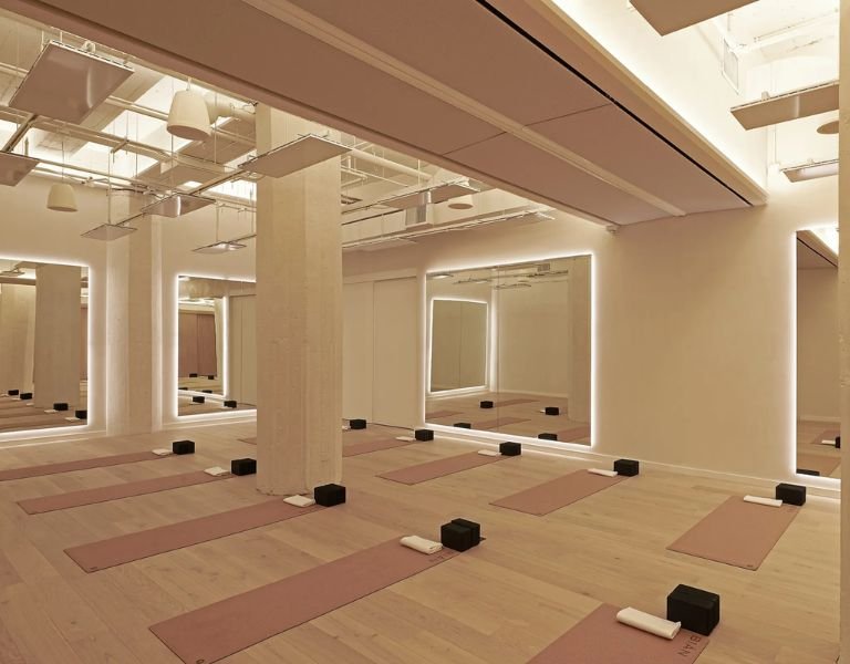 Live Sound Meditation with Crystal Singing Bowls and Gong