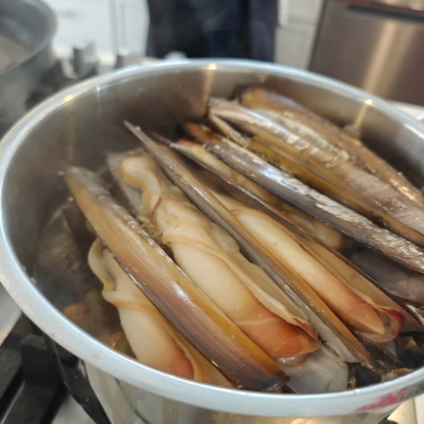 With the Philippines being an island nation of over seven THOUSAND islands, it's inevitable that the many delicious bounties of the sea would become incorporated into the Filipino culinary landscape. Seafood will play a major part in this upcoming Ch