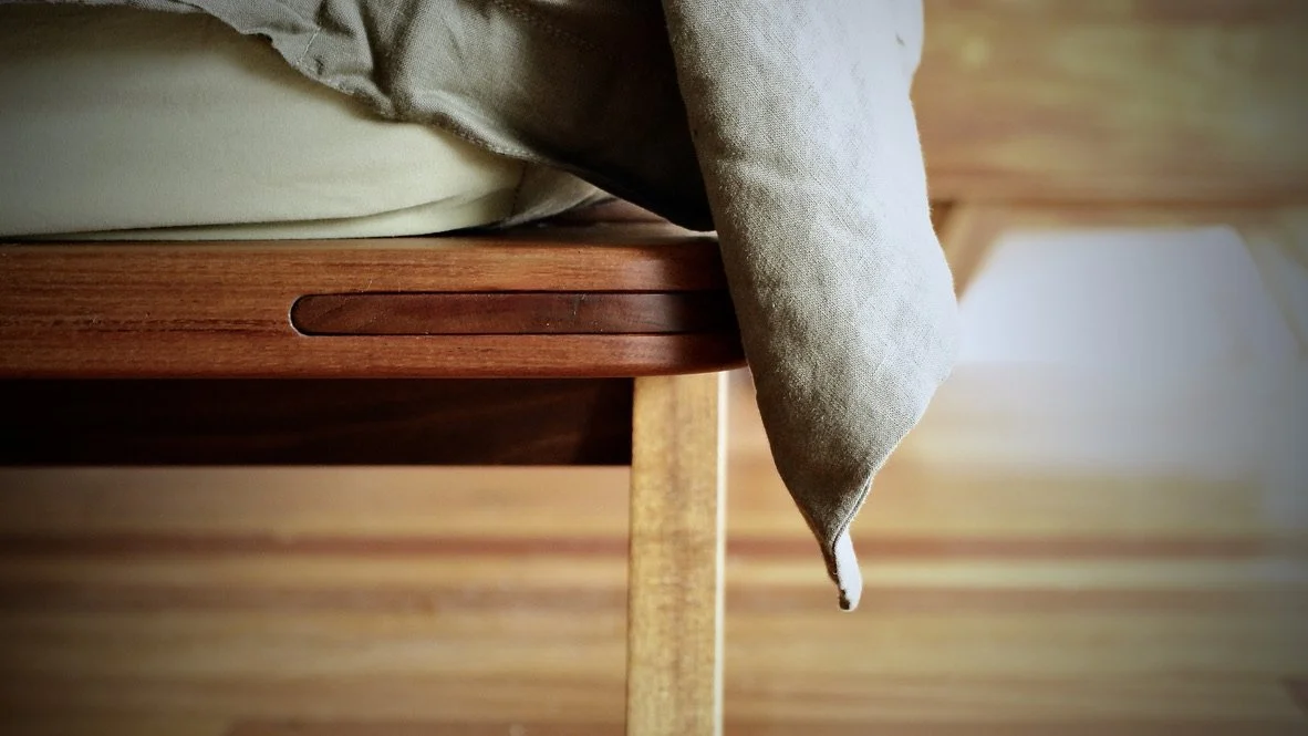 mm round bed made by Leaf Furniture