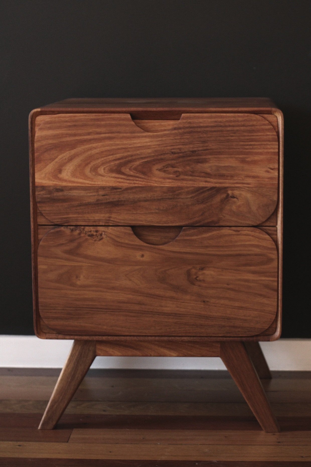 MM Round Bedside Table-Leaf Furniture
