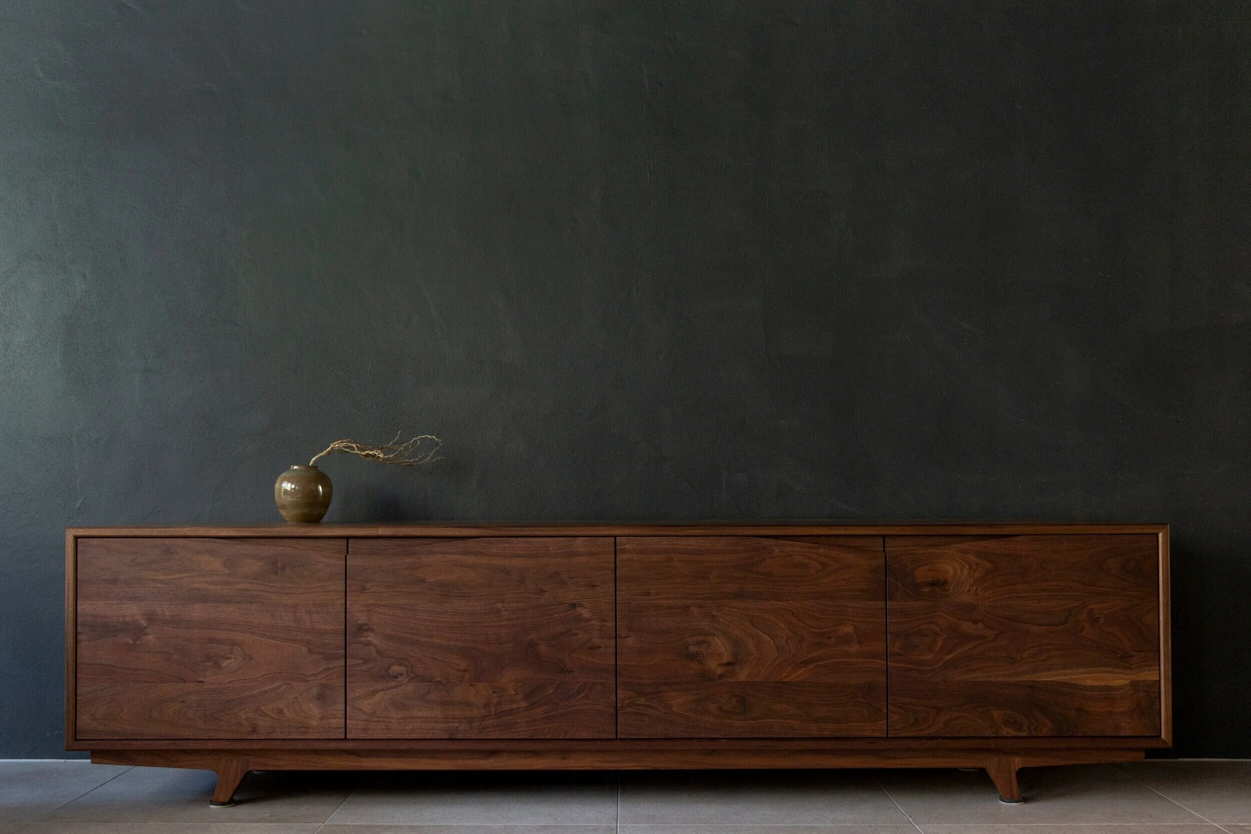 leaf_handcrafted_furniture-credenza-sideboard-blackwalnut-cabinet-JJcabinet.jpg