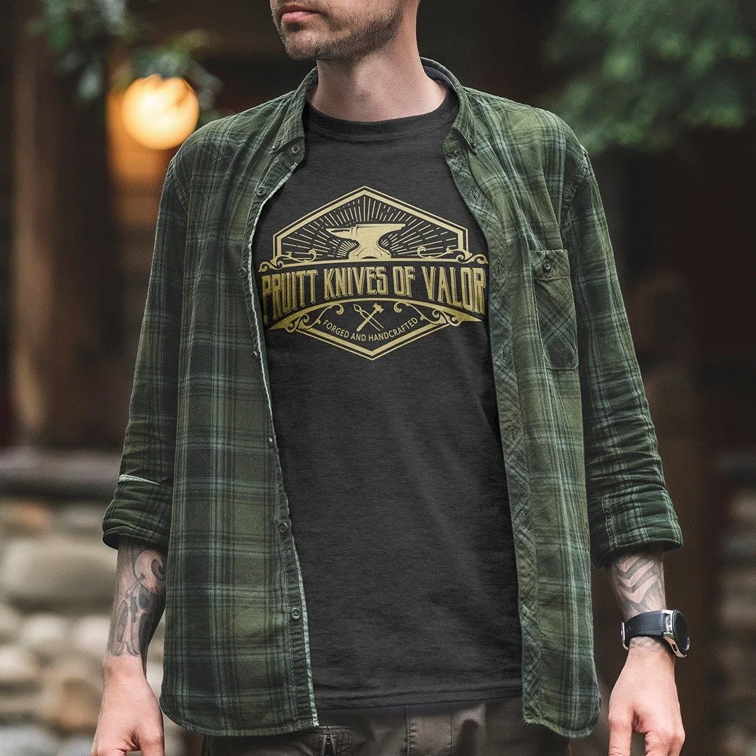 We want to welcome @pruittknivesofvalor! Specializing in handcrafted knives, Michael creates pieces of art. They are more than any ordinary knife, forged from the depths of his furnace and customized to your liking, they are top notch. Grab some of h
