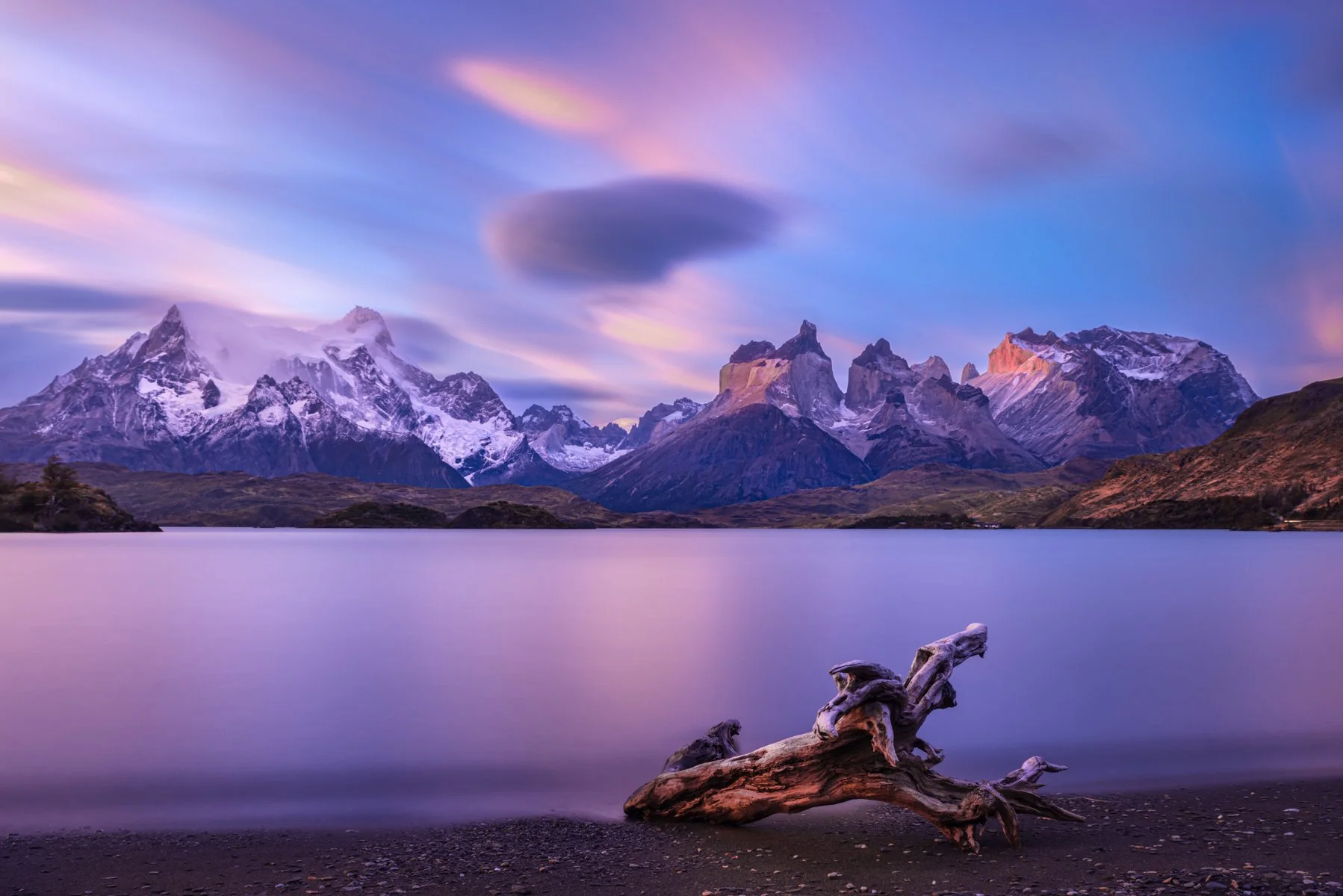 TORES DEL PAINE - KIM TOOLIN - 2ND PLACE COLOUR PRINT