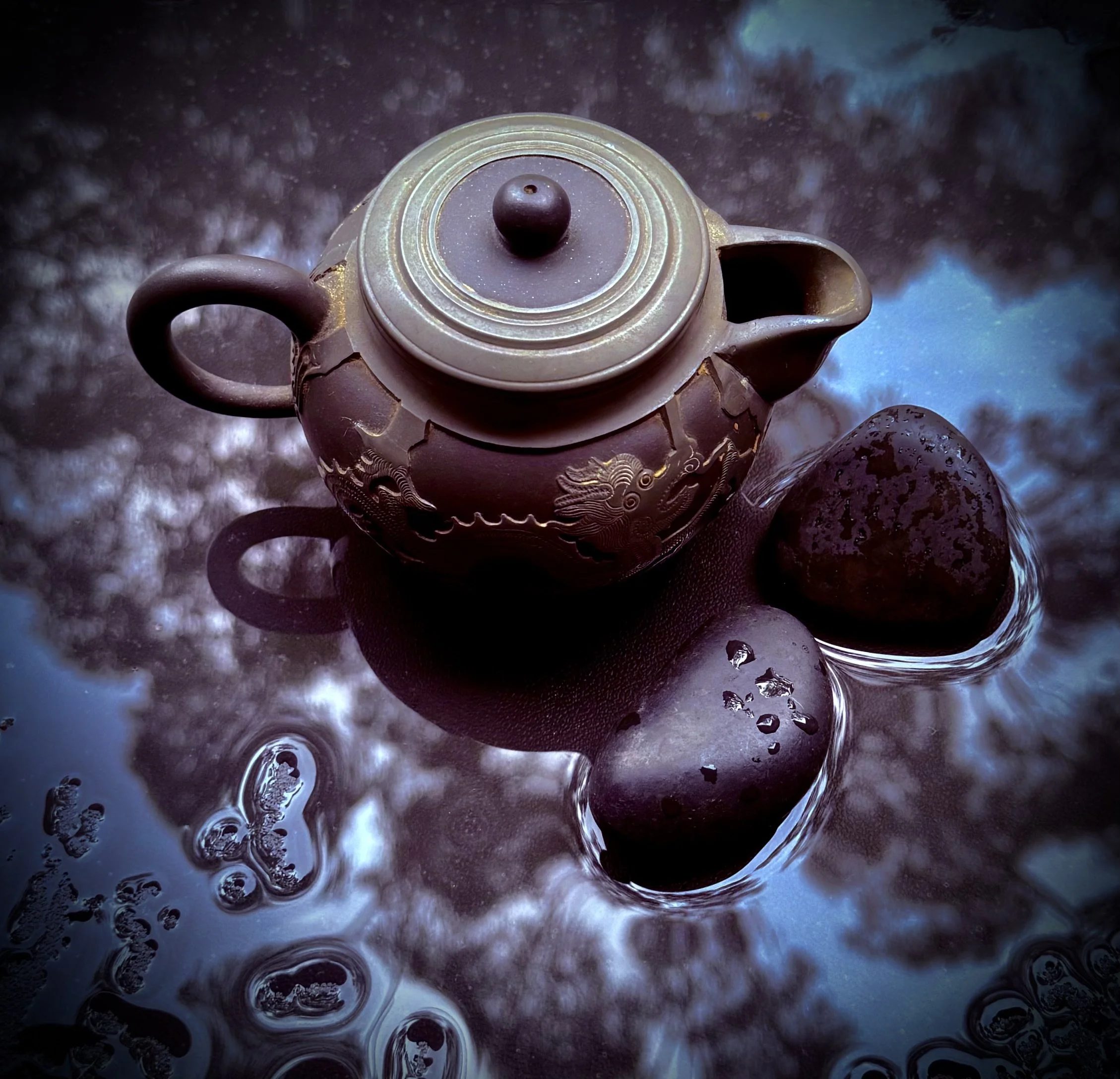 EARTH SERIES #6 TEAPOT WITH BLACK ROCKS - DEIRDRE  MELLIS - POP 2025