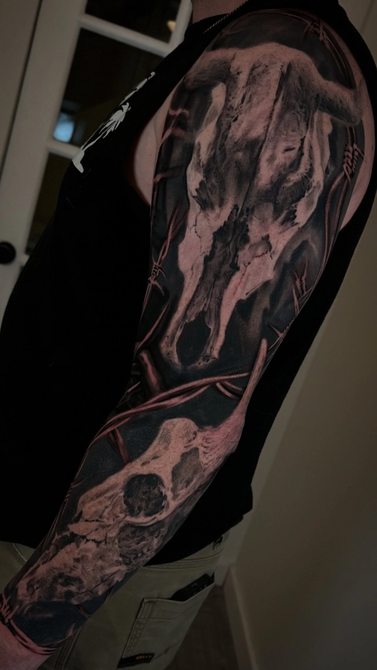 Rose Cutter Tattoo is Tacoma’s top-rated tattoo shop, specializing in custom realism, fine-line, traditional, and black and gray tattoos.
