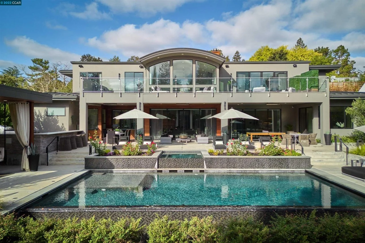 Modern Mansion