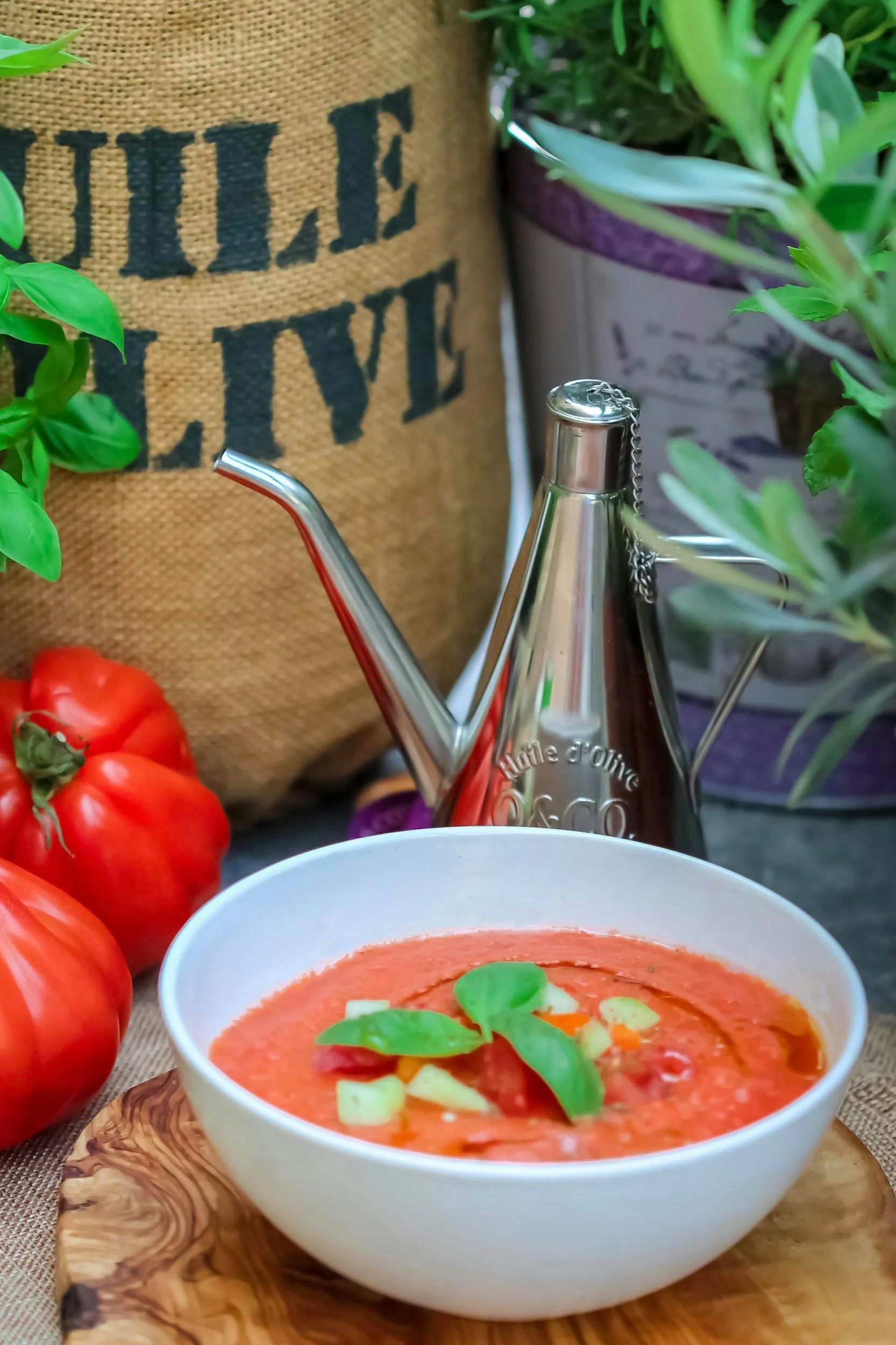 Gazpacho mit Kraftsuppe