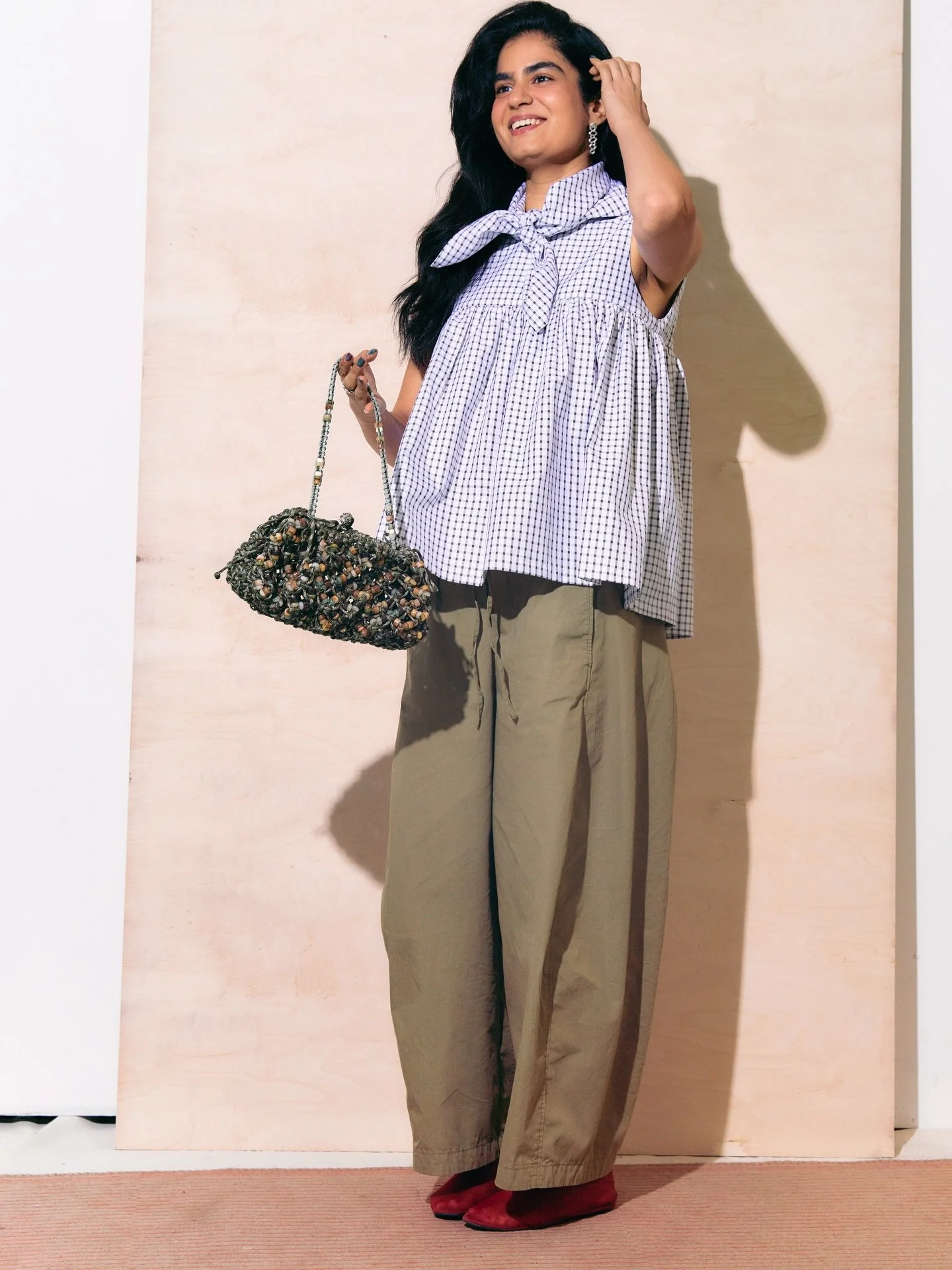 FROM DAY TO NIGHT // Our tops and accessories are built for day to night looks 💚

Photographer: @_claire_angel 
Model: @areeba._ali