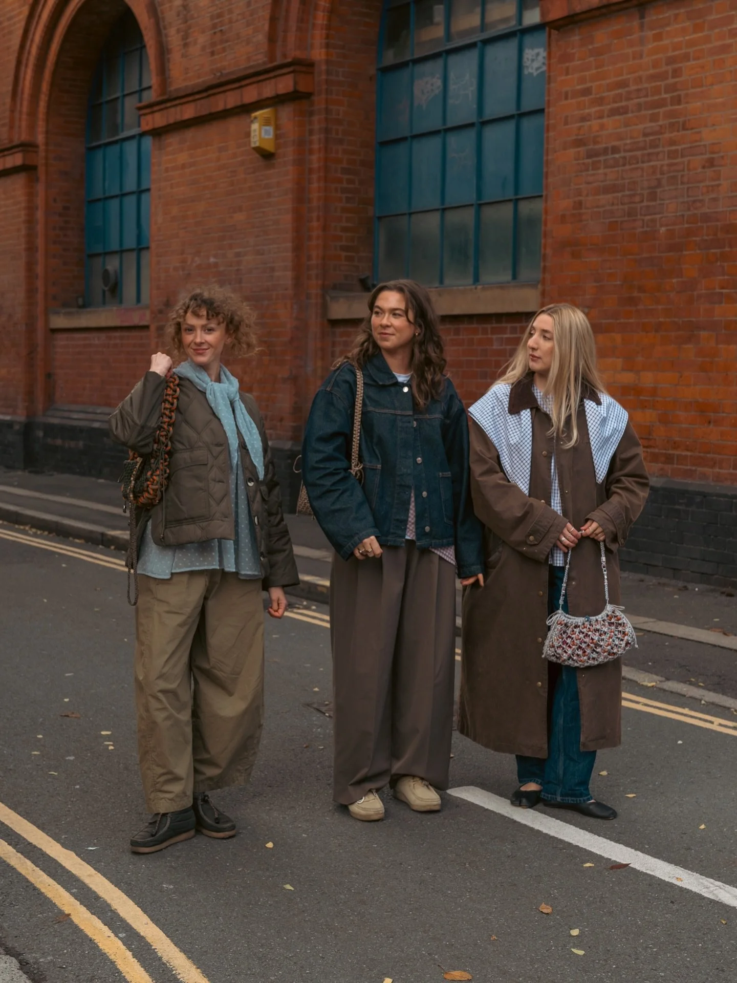 GIRLIES IN NOTS // Lots still available on my ready to ship section!! // I will be accepting ready to ship orders right up until the 18th 💅😇

📸 @mia.edmond_