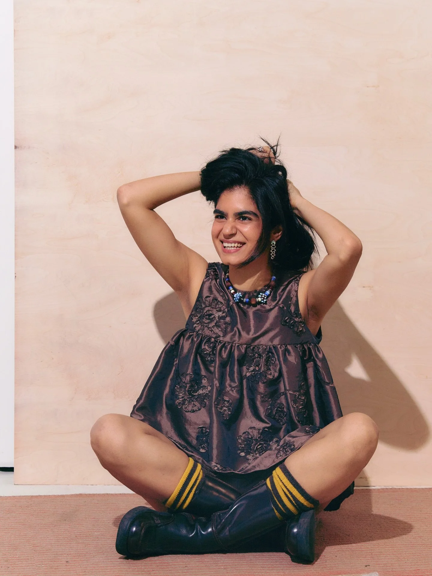 THRILLS TOPS IN STOCK @thenorahstore // shop IRL and try them on 💚💚

Model: @areeba._ali 
Photographer: @_claire_angel