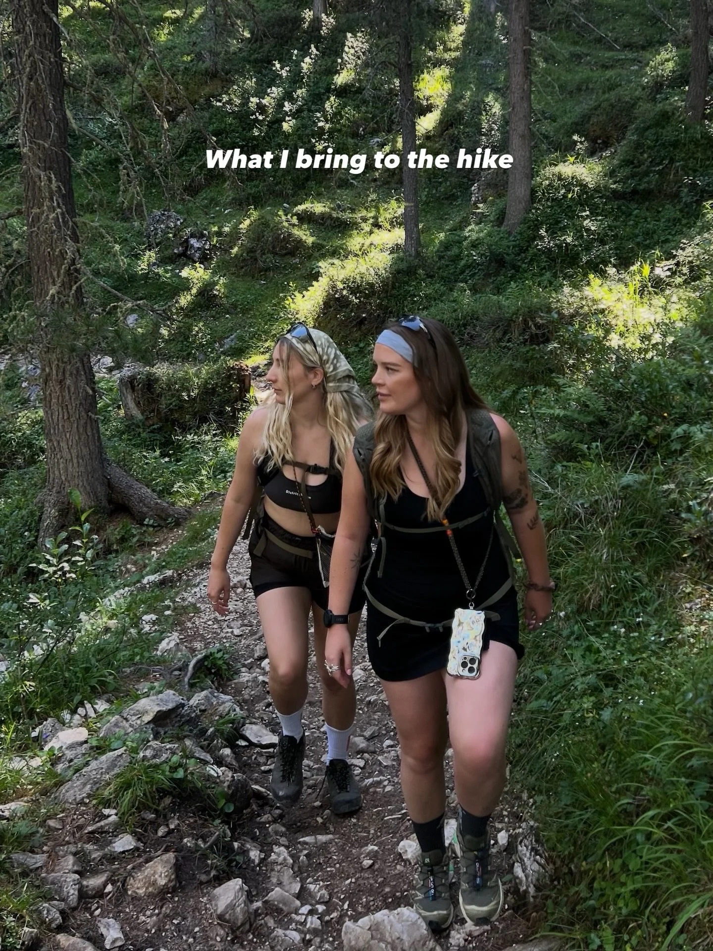 POV YOU&rsquo;VE GOT THE HOMIES COVERED 💅 // Phone straps for your hikes 💚