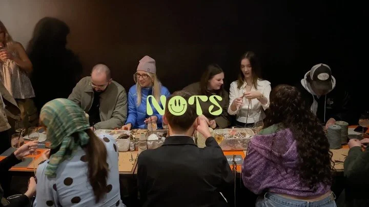 I&rsquo;VE NEVER SPOKEN ABOUT THIS BEFORE ! // New YouTube vlog is up and it&rsquo;s deffo BTS 🙃 // Wondered how I got into teaching workshops? Want some tips on how to teach yourself? Maybe you just want the TEA? // Links in my bio 📩