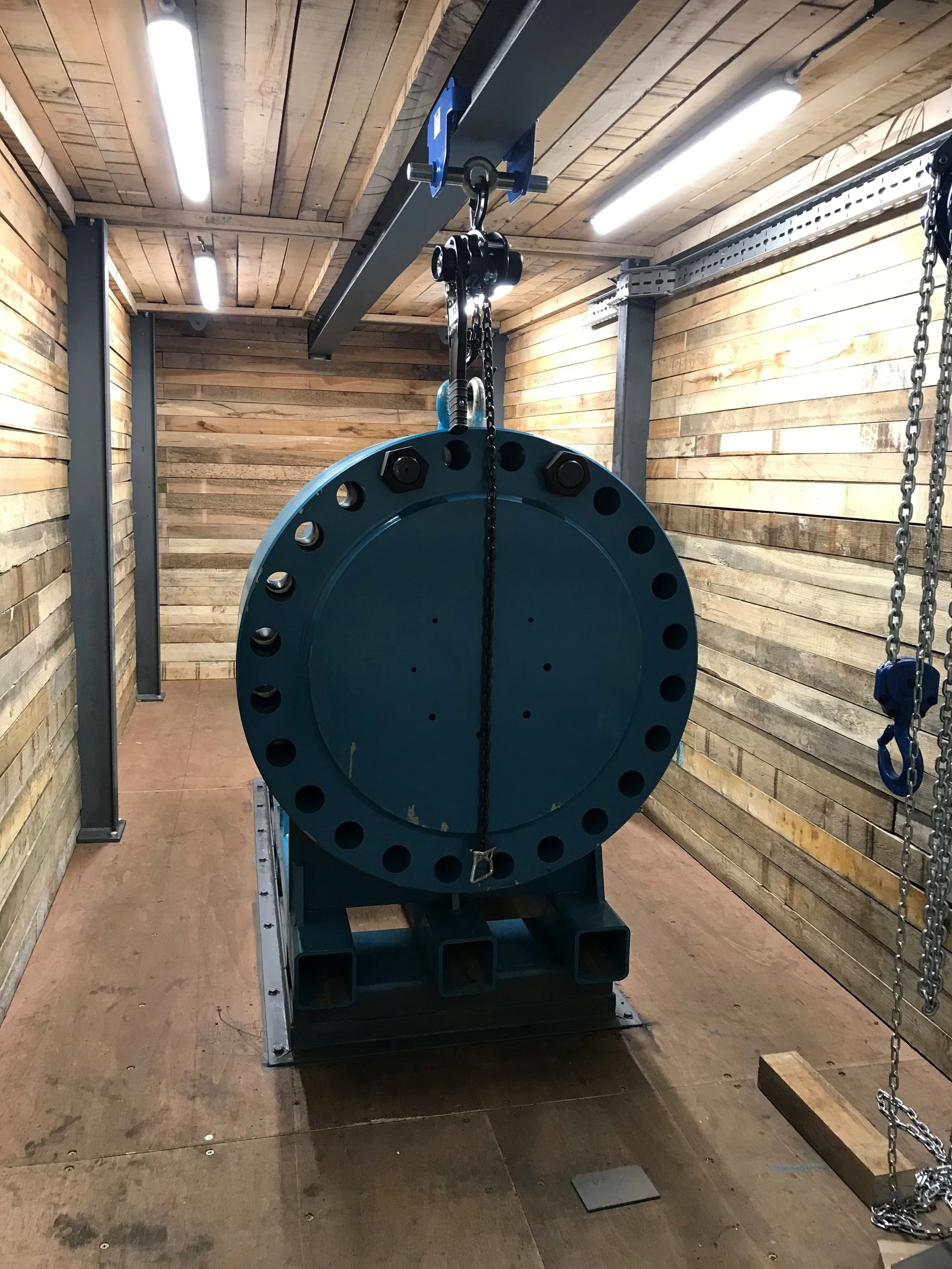 Hyperbaric test chamber