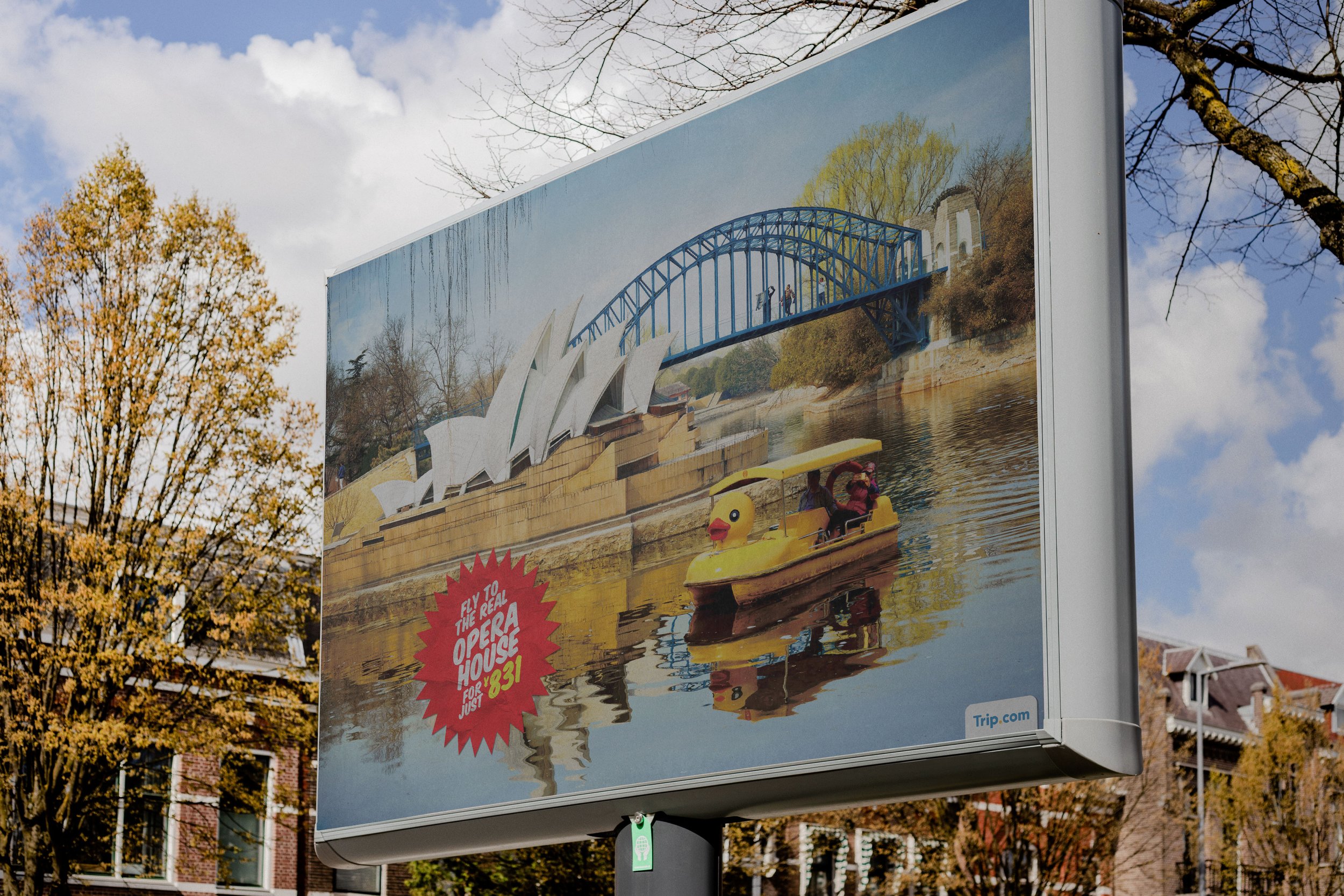 Shop-Window-Banner-Mockup5.jpg