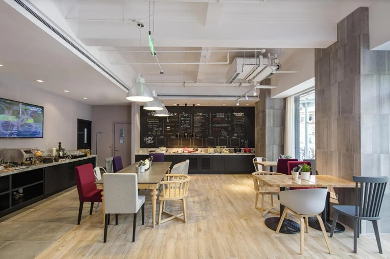 Campanile Bund 3.jpeg