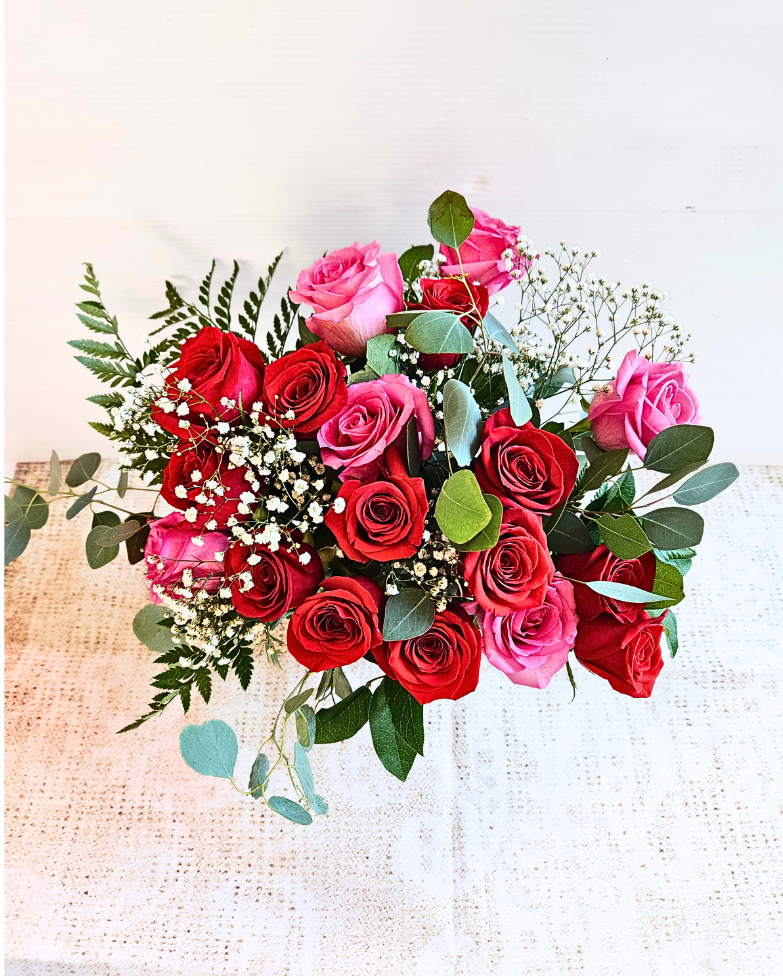 Valentine's Day Eighteen Pink and Red Roses