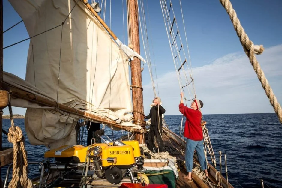 MAYDAY SOS plastica con Greenpeace