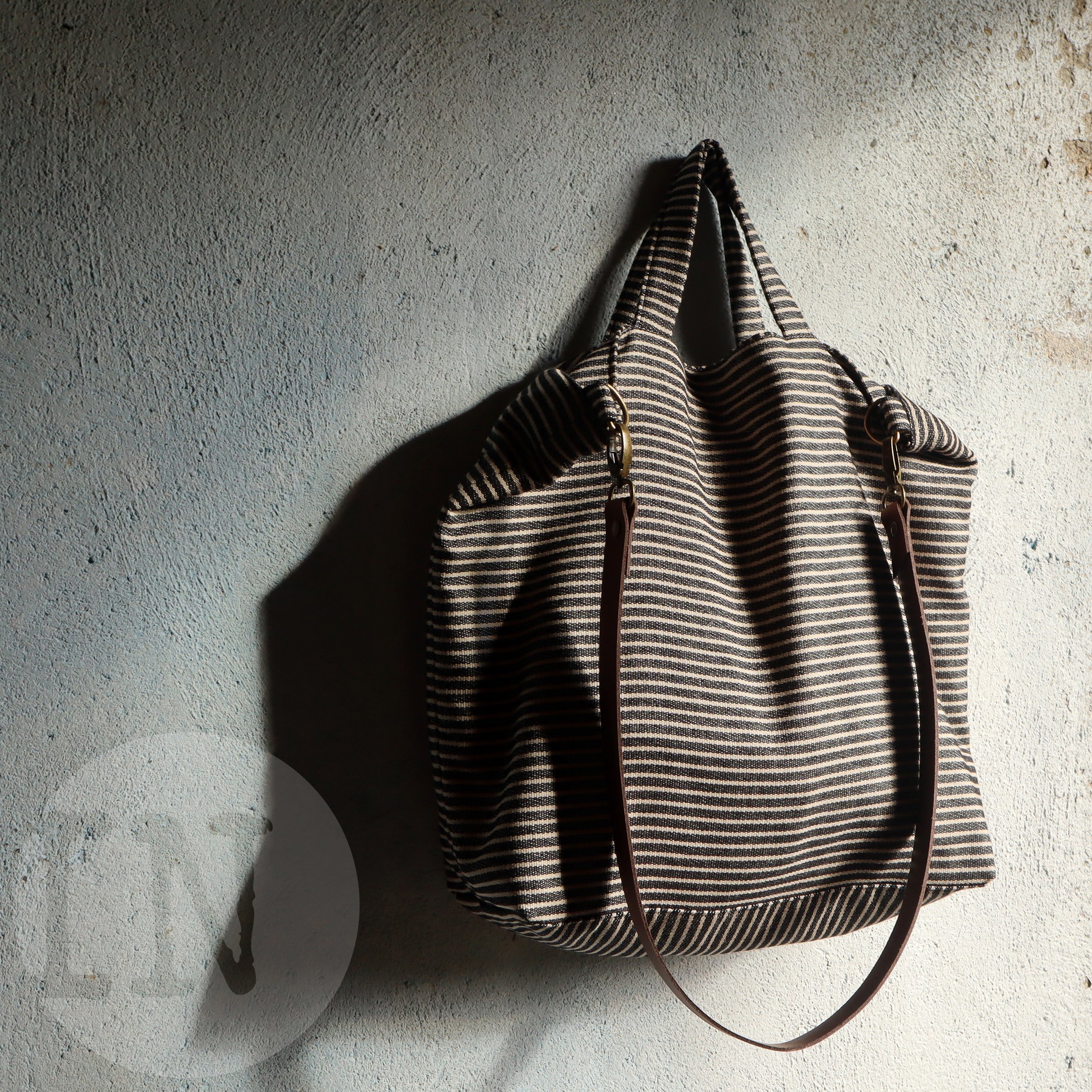 ICS SLOUCHYzipper 07.jpg