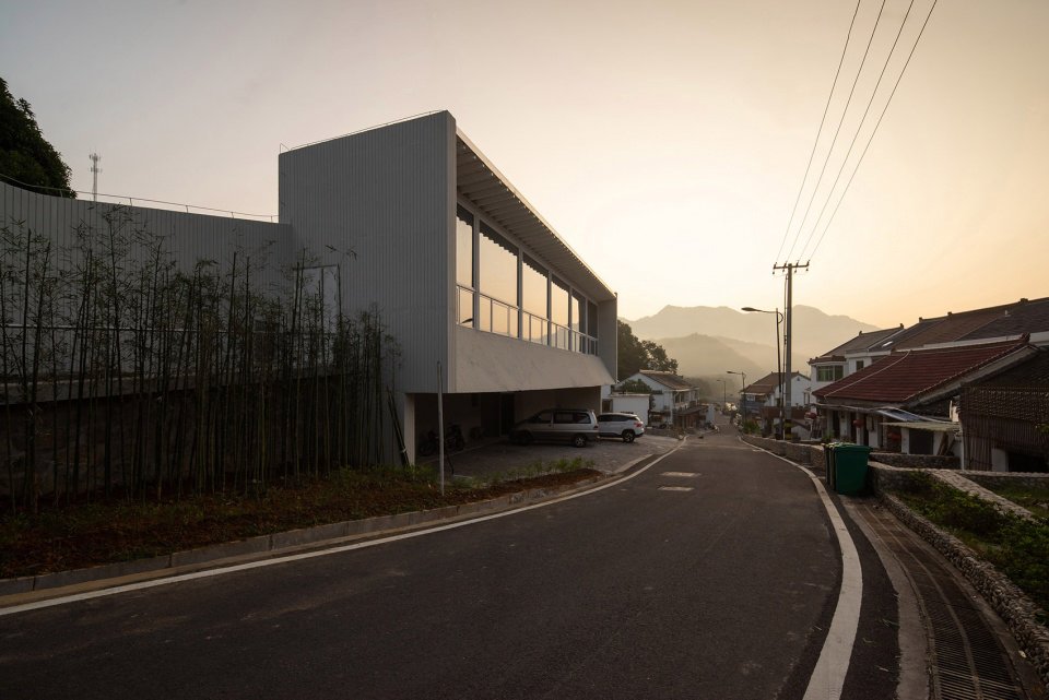 021-chen-xi-community-center-china-by-group-be-960x641.jpeg