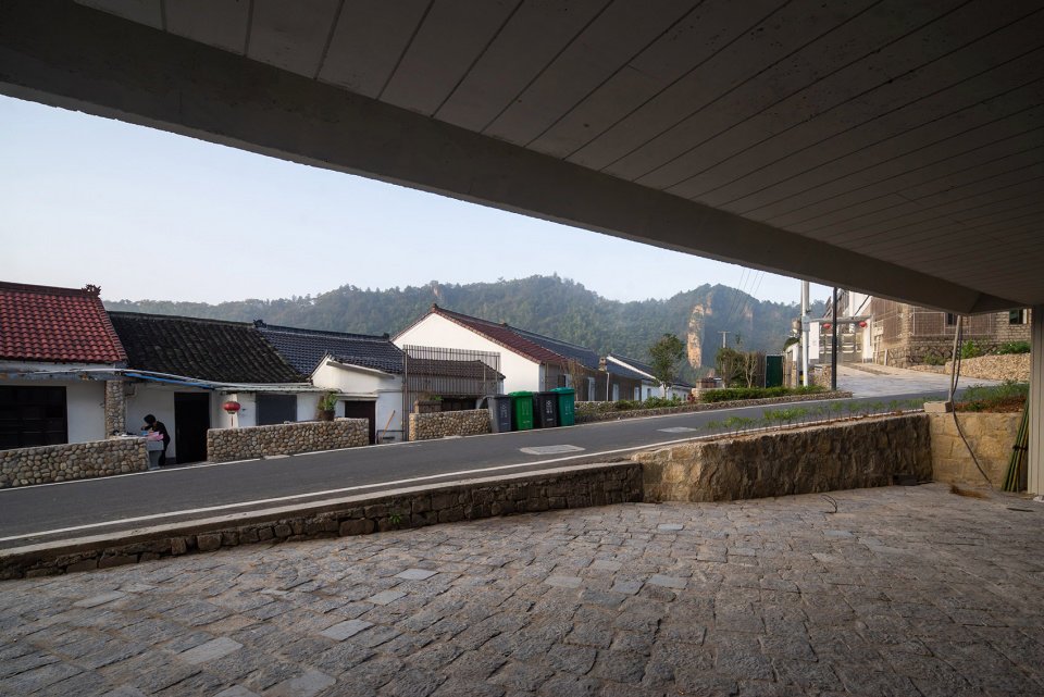 022-chen-xi-community-center-china-by-group-be-960x641.jpeg