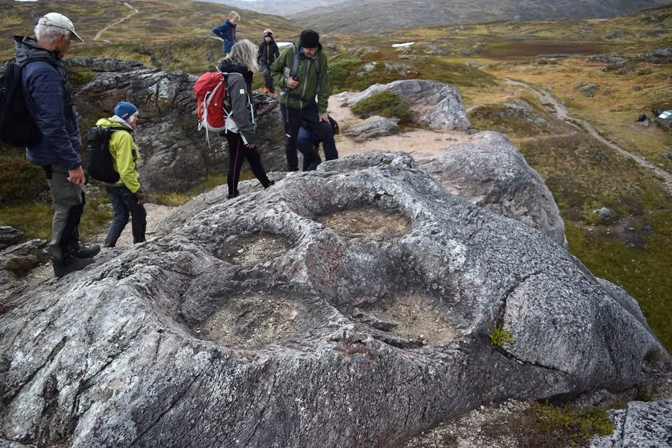 "Kvernstein, krossar, kyrkjer og kalk" - temakveld om berggrunnen som kjelde til verdiskaping