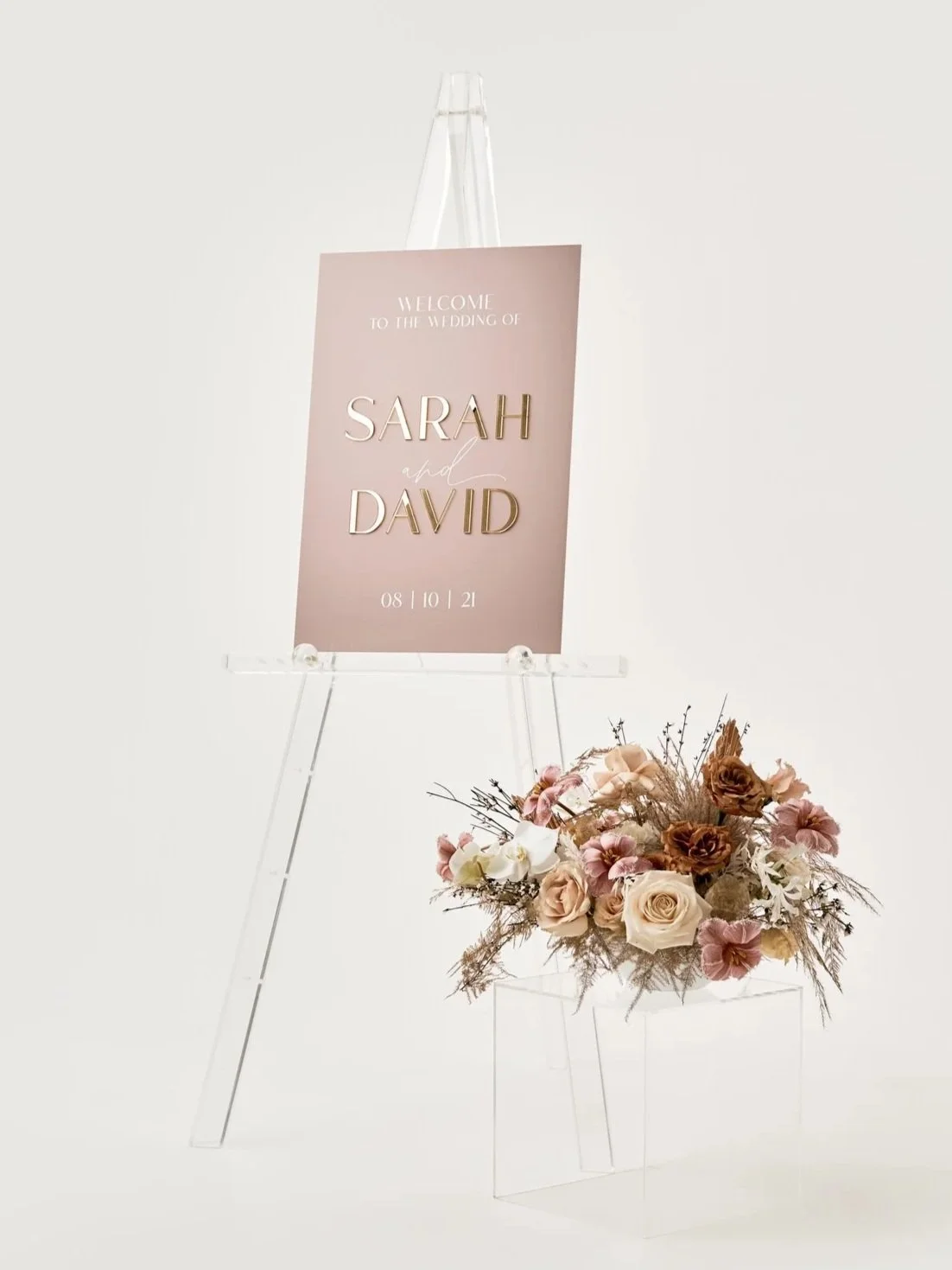 ACRYLIC WELCOME SIGN