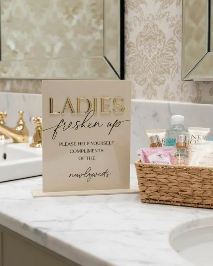 A5 'Freshen Up' Sign