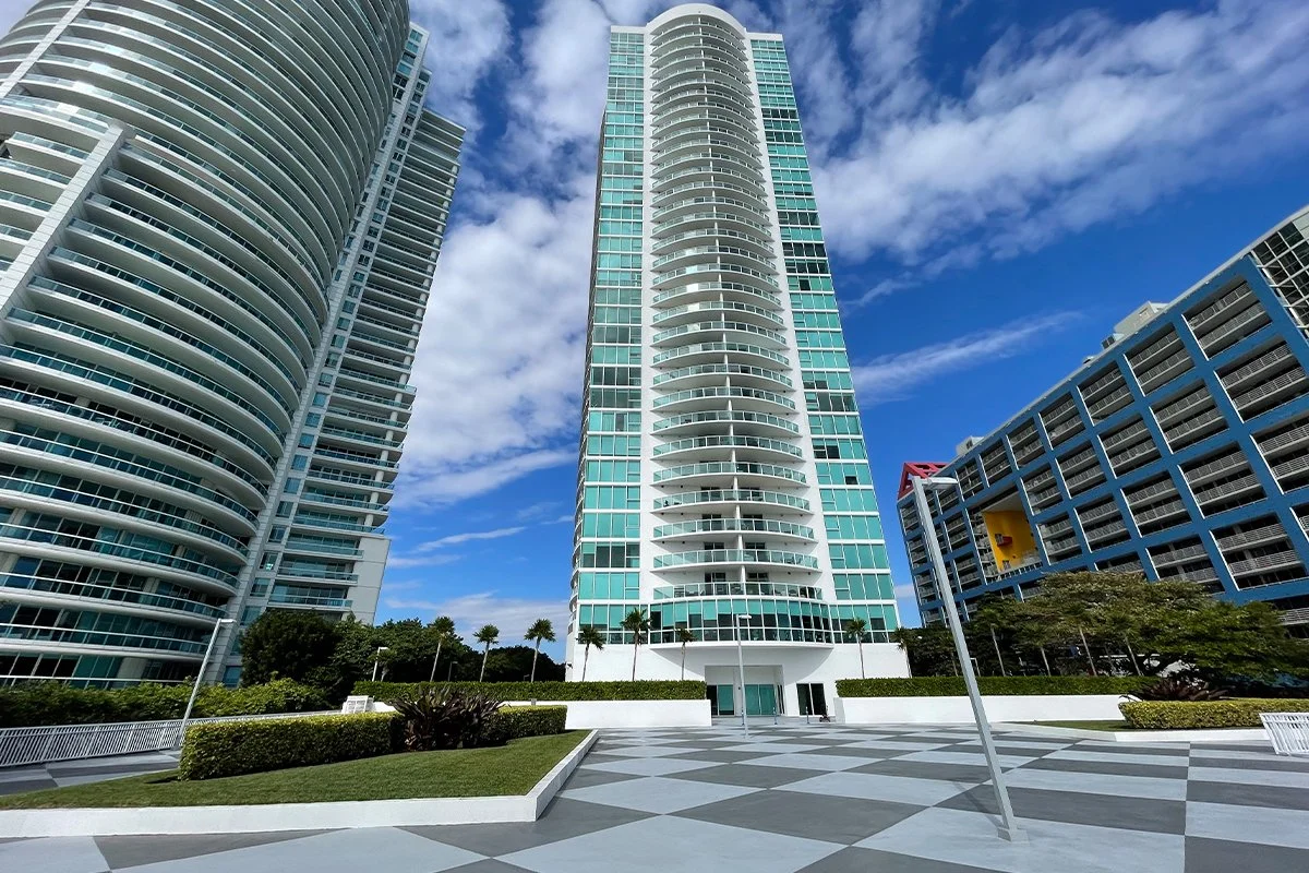 View of Singapore's Condo Scene: Building Towards a Futuristic Skyline