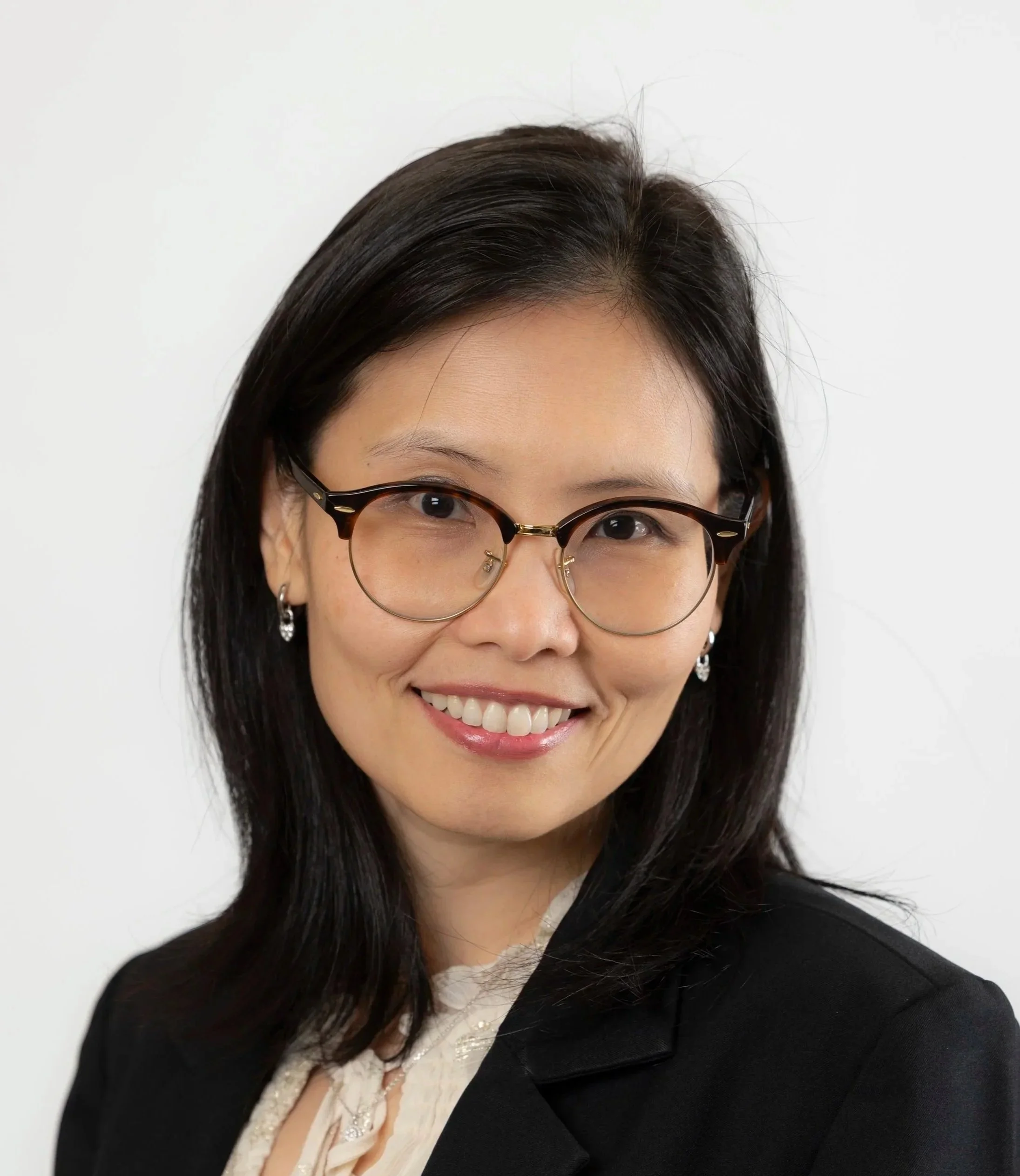 Dr. Juthaporn Cowan, MD, PhD, FRCPC, FACP