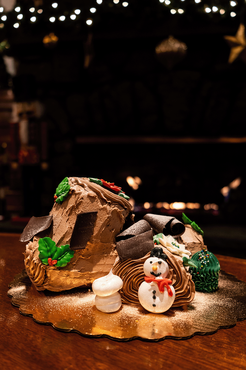 yule_log_cake_2025.png