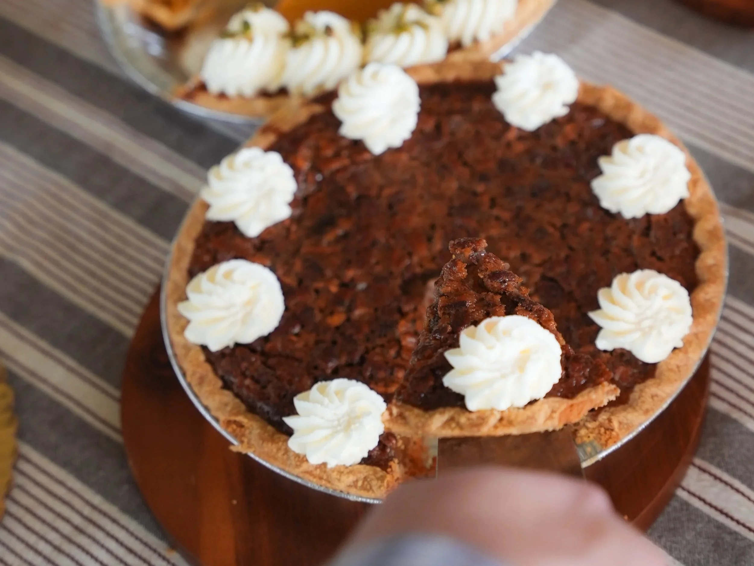 pecan+slicing.jpg